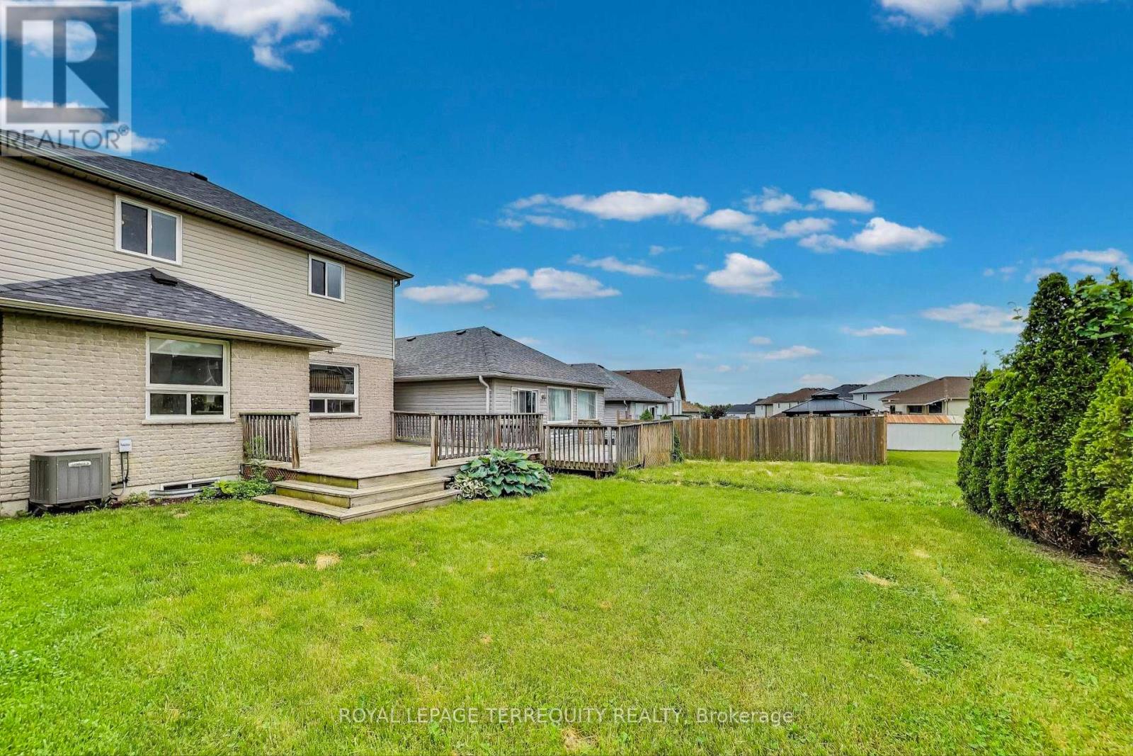 545 Clancy Crescent, Peterborough West (South), Ontario  K9K 2S1 - Photo 36 - X12259232