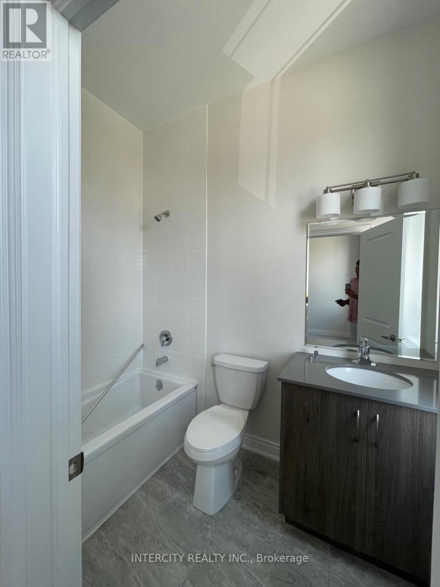 330 Cullen Trail, Peterborough North (North), Ontario  K9H 0J9 - Photo 17 - X12259242