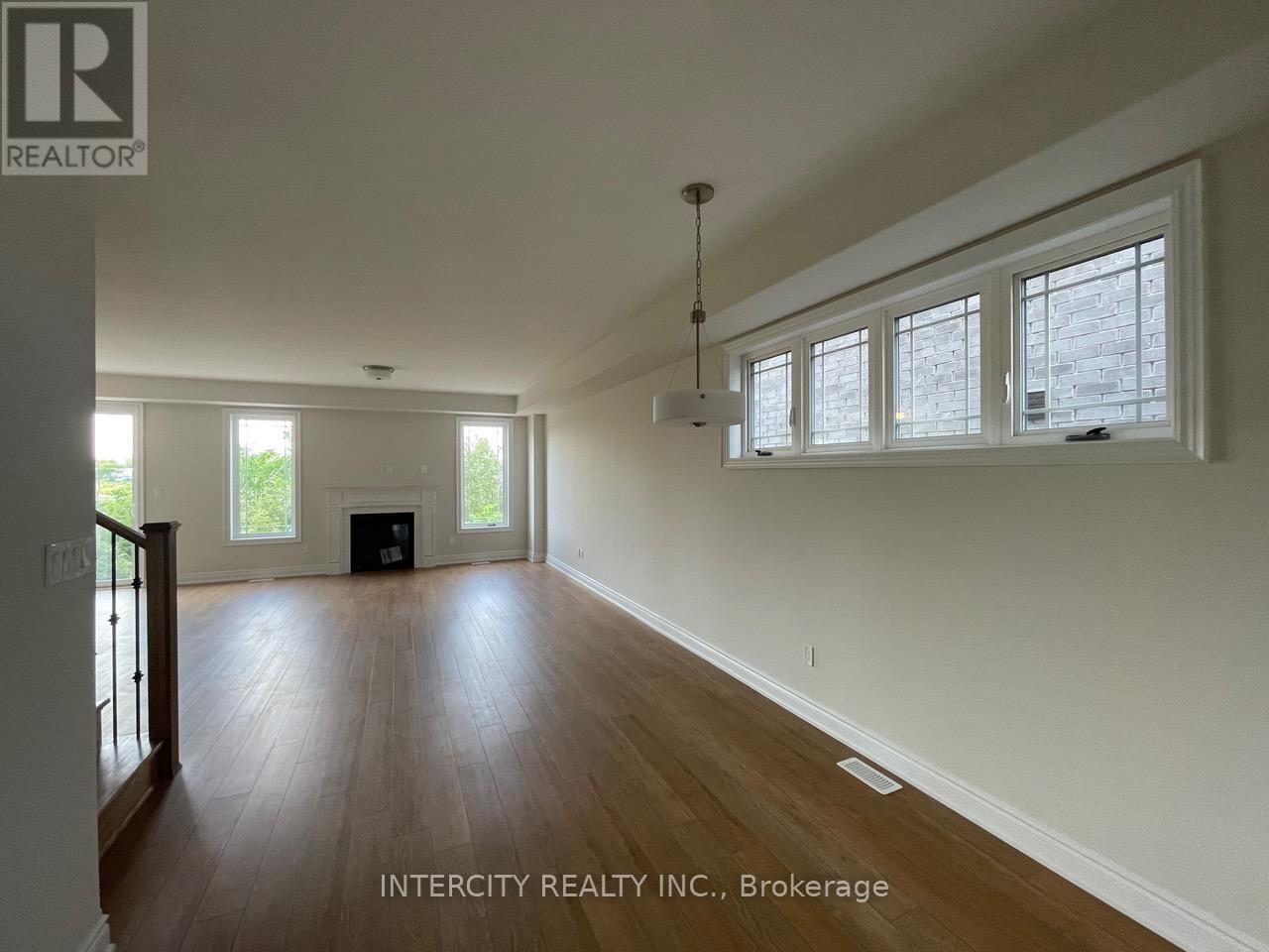 330 Cullen Trail, Peterborough North (North), Ontario  K9H 0J9 - Photo 3 - X12259242