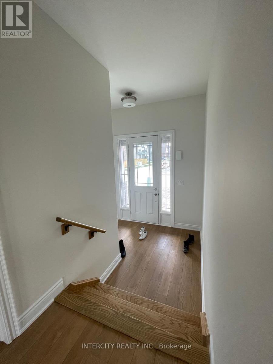 330 Cullen Trail, Peterborough North (North), Ontario  K9H 0J9 - Photo 8 - X12259242