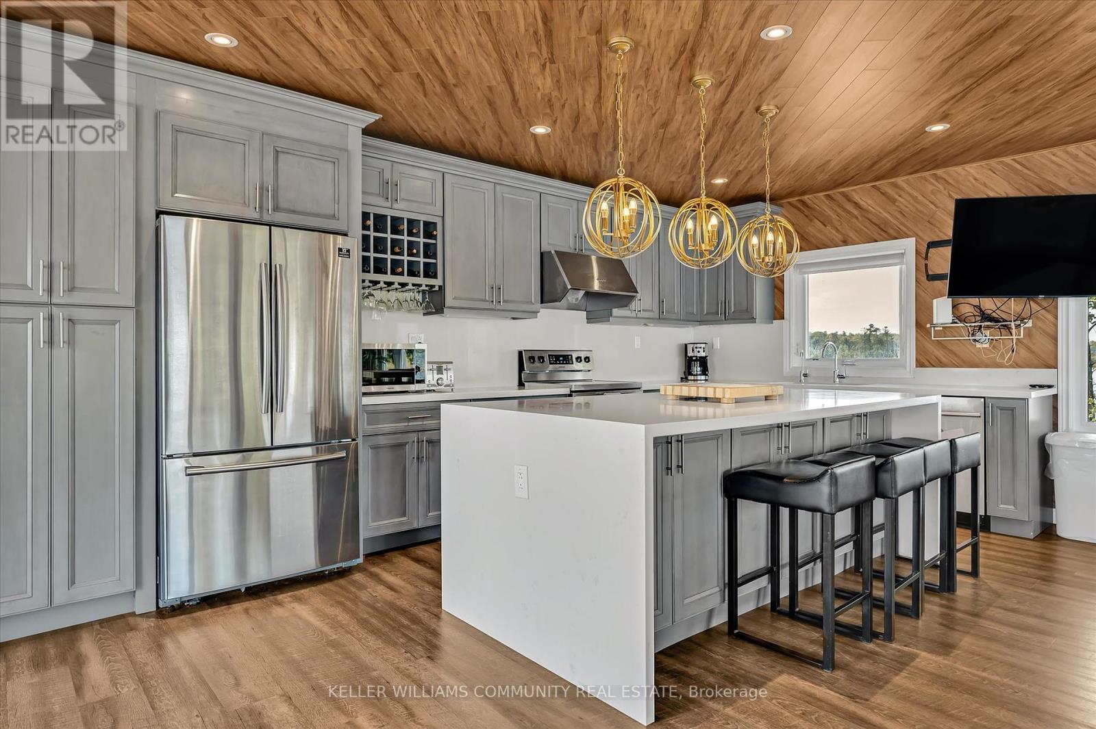 754 Hawkins Road, Douro-Dummer, Ontario  K0L 2H0 - Photo 9 - X12259563