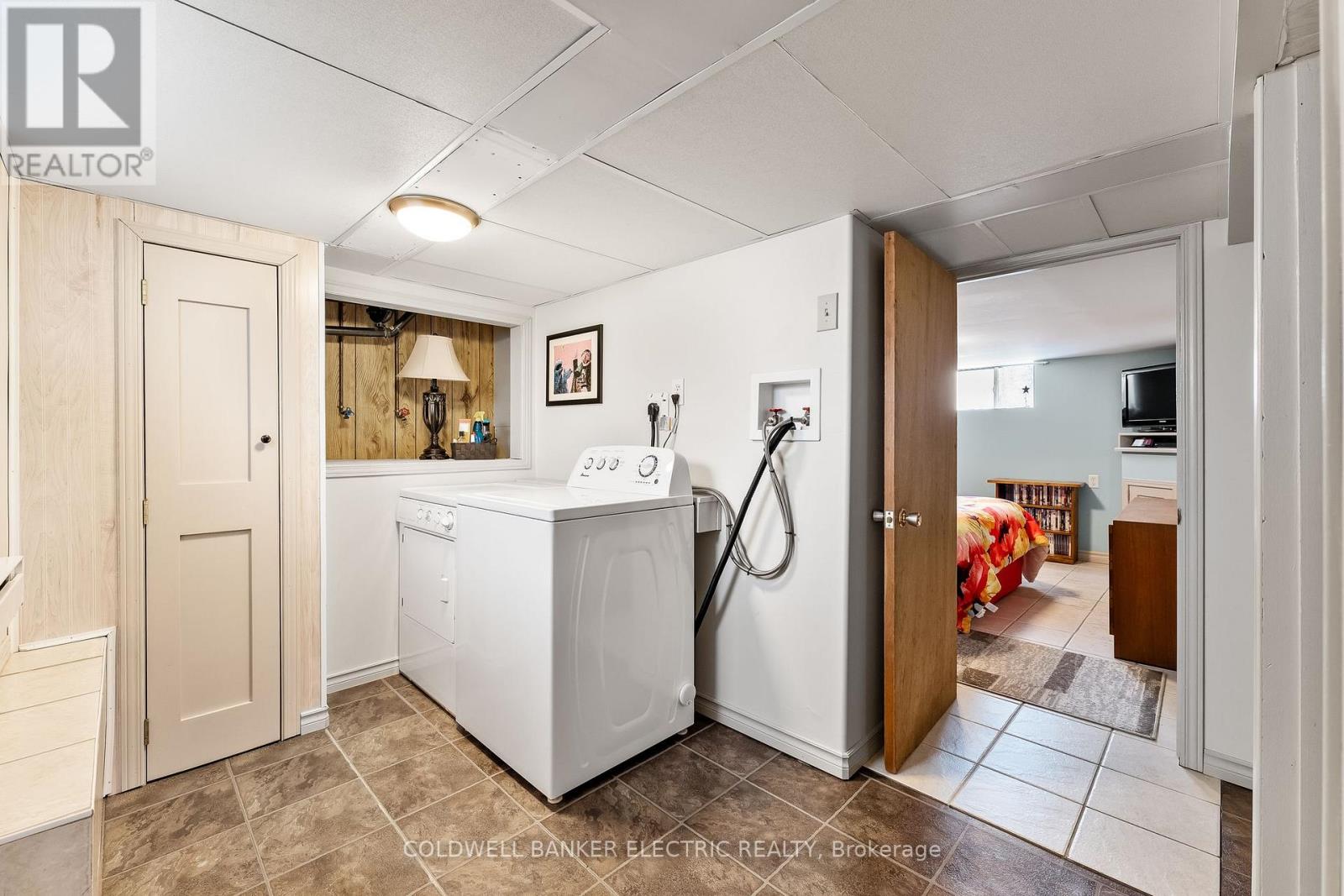 635 Park Street N, Peterborough North (South), Ontario  K9H 4S4 - Photo 24 - X12259701