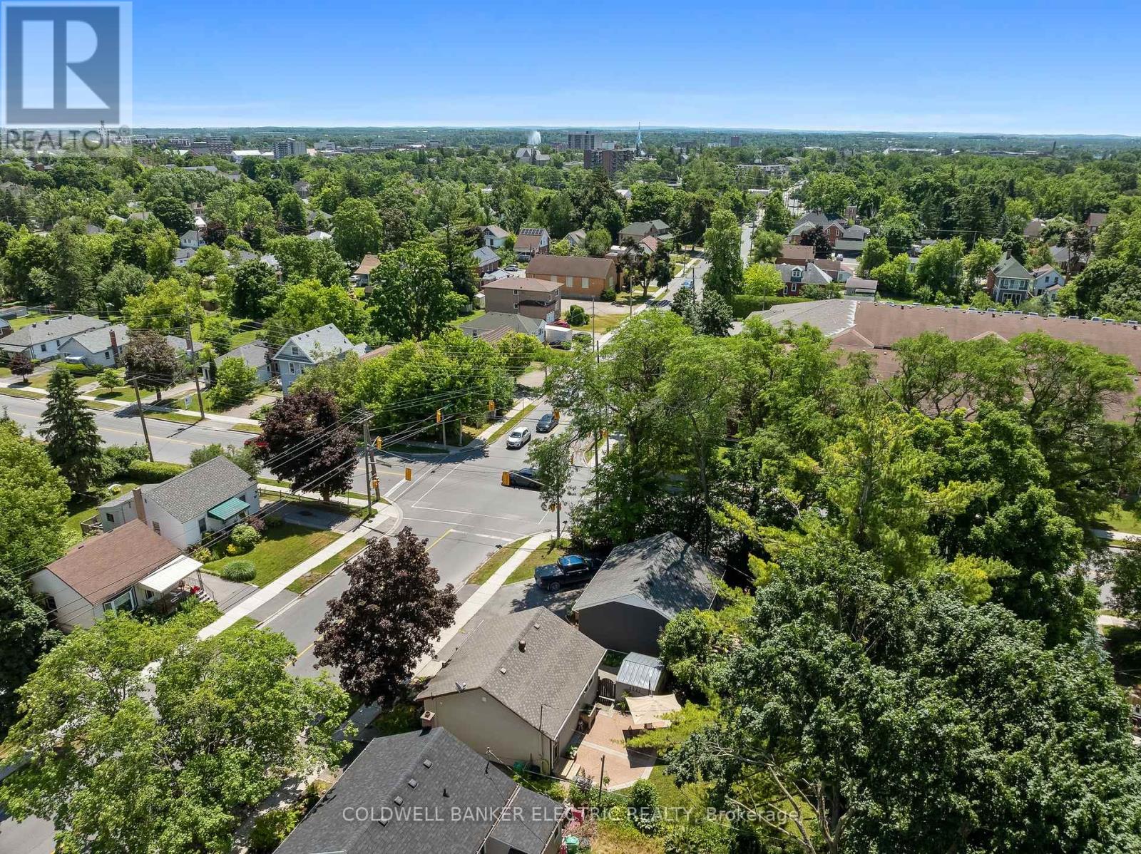 635 Park Street N, Peterborough North (South), Ontario  K9H 4S4 - Photo 32 - X12259701