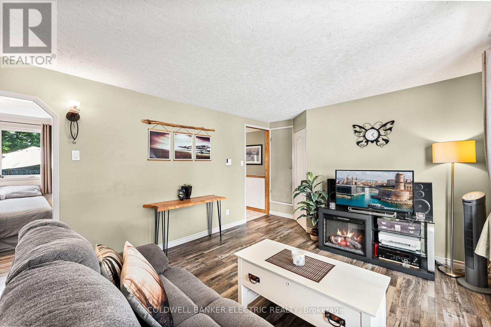 635 Park Street N, Peterborough North (South), Ontario  K9H 4S4 - Photo 9 - X12259701