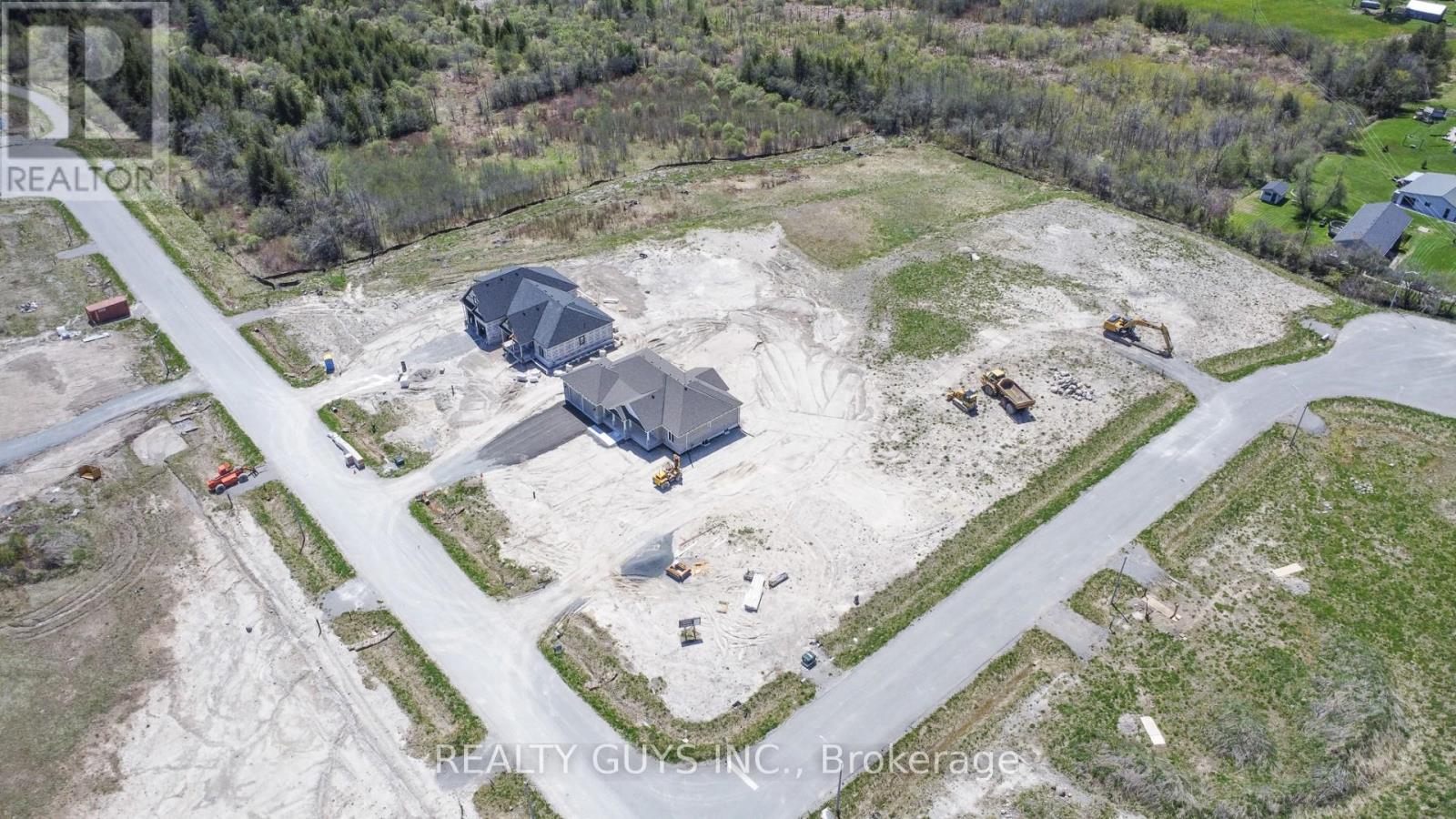 2418 Gwendolyn Court, Cavan Monaghan (Cavan Twp), Ontario  L0A 1C0 - Photo 10 - X12259842