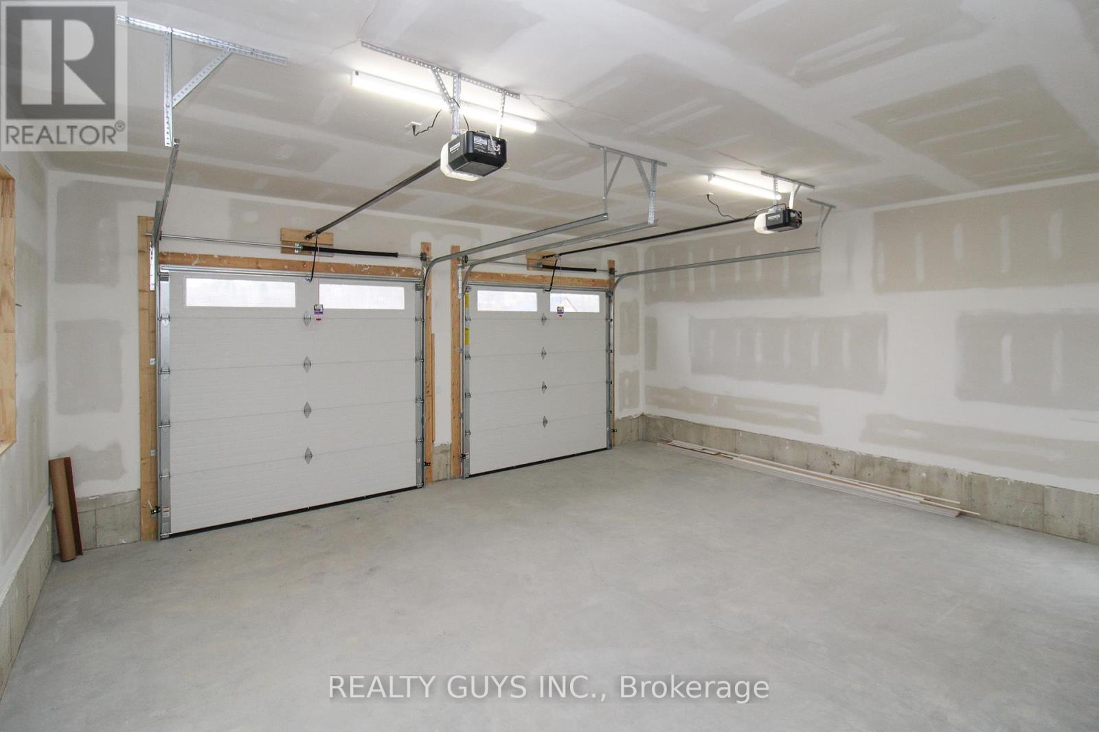2418 Gwendolyn Court, Cavan Monaghan (Cavan Twp), Ontario  L0A 1C0 - Photo 13 - X12259842