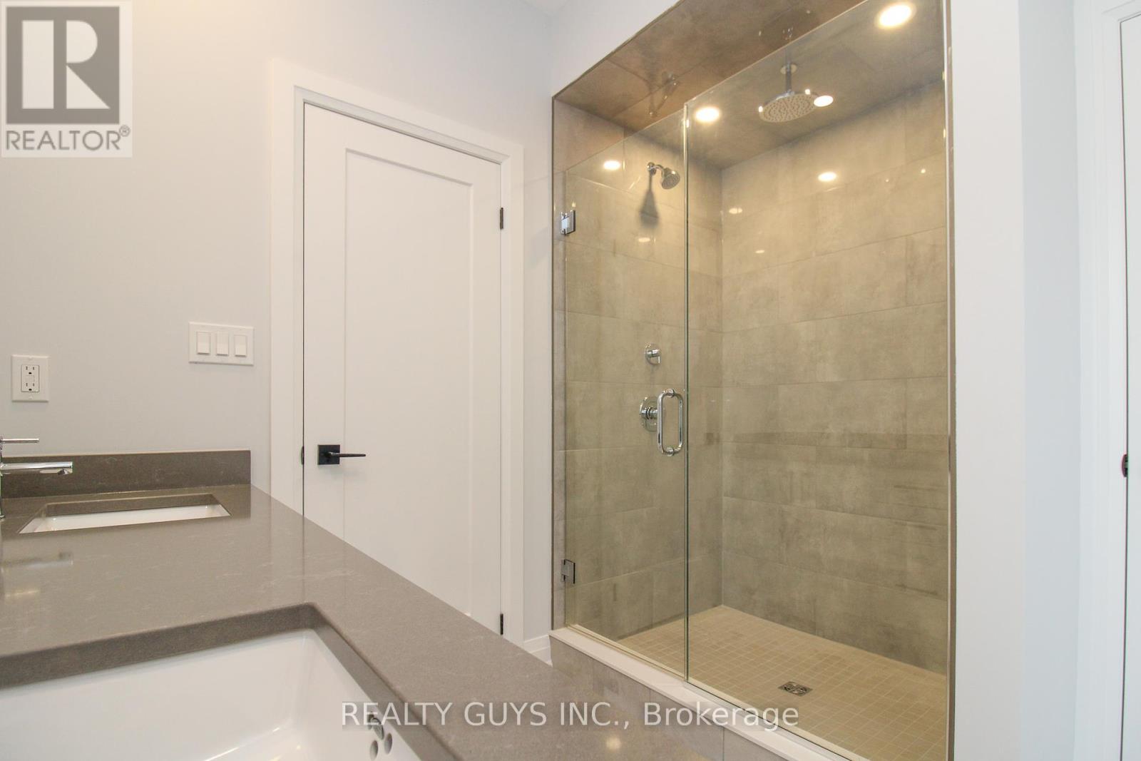 2418 Gwendolyn Court, Cavan Monaghan (Cavan Twp), Ontario  L0A 1C0 - Photo 27 - X12259842