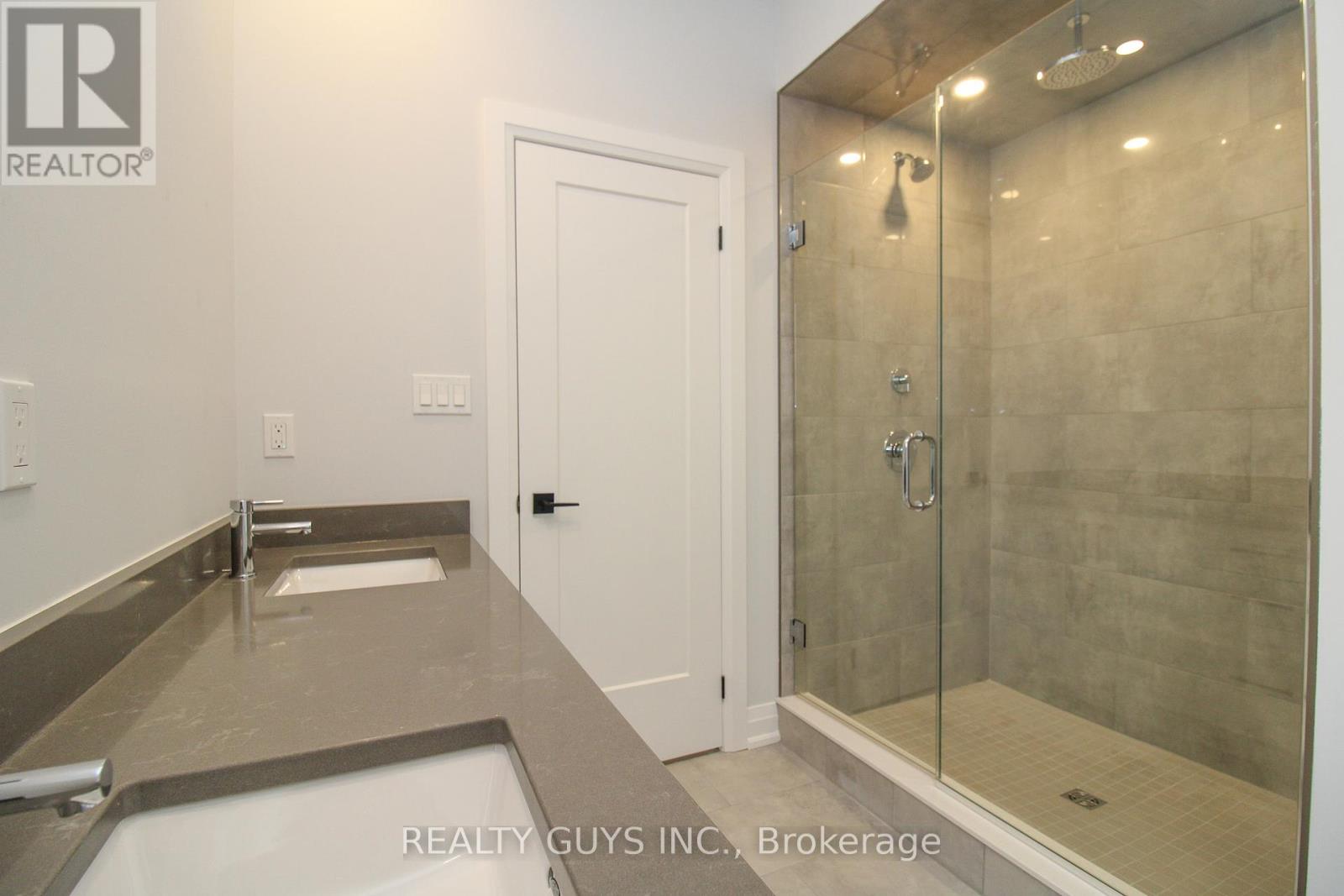 2418 Gwendolyn Court, Cavan Monaghan (Cavan Twp), Ontario  L0A 1C0 - Photo 28 - X12259842