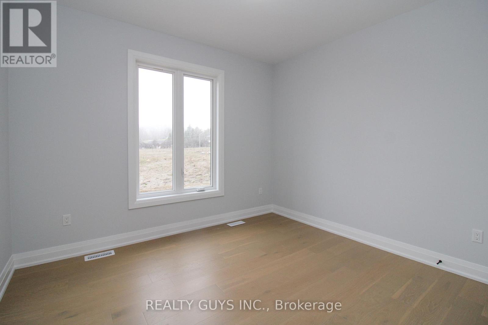 2418 Gwendolyn Court, Cavan Monaghan (Cavan Twp), Ontario  L0A 1C0 - Photo 37 - X12259842