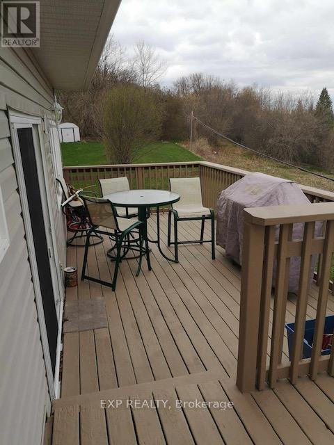 680 Trailview Drive, Peterborough South (East), Ontario  K9J 8P1 - Photo 11 - X12259854