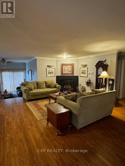 680 Trailview Drive, Peterborough South (East), Ontario  K9J 8P1 - Photo 5 - X12259854