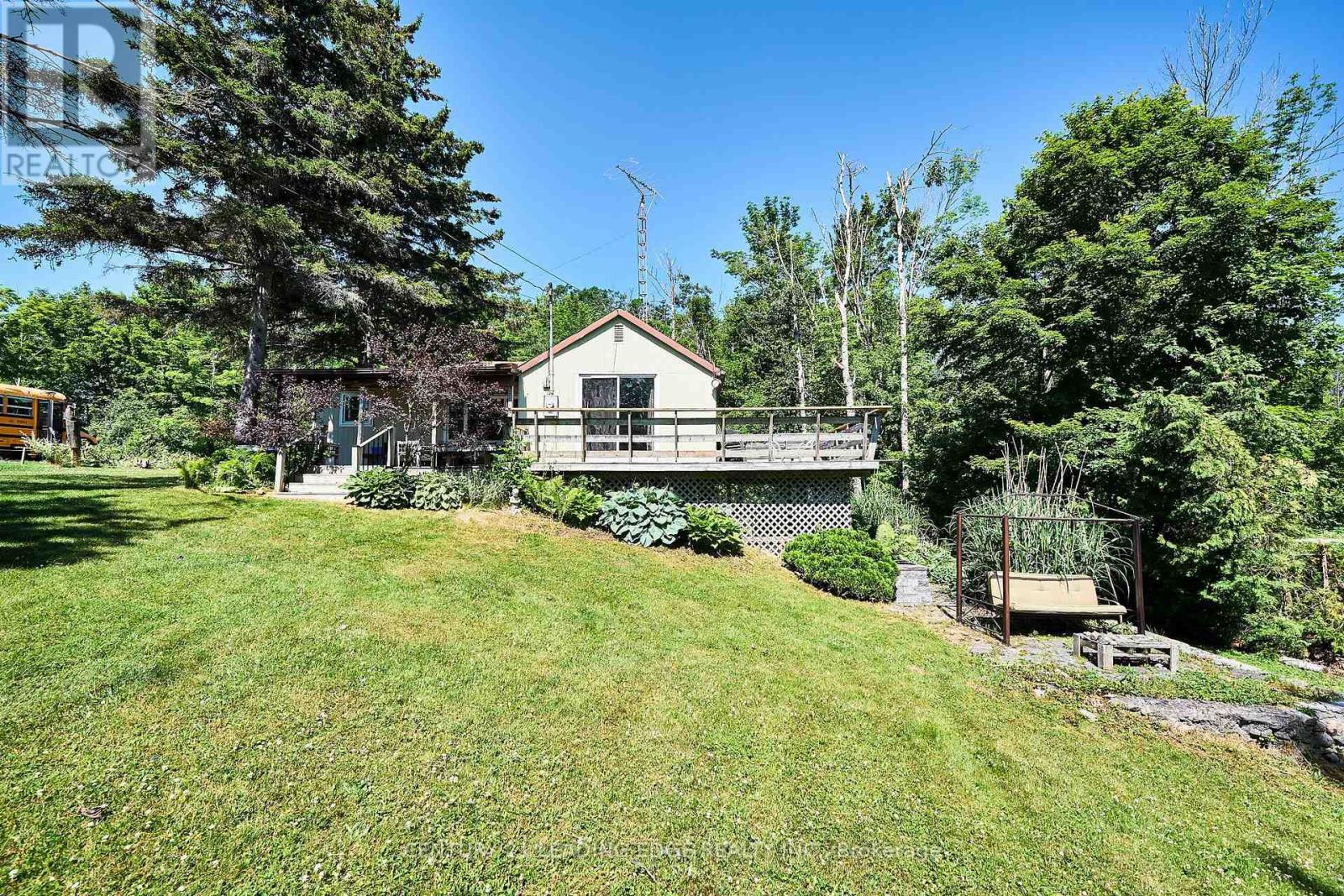 225 Arnott Drive, Selwyn, Ontario  K0L 1T0 - Photo 16 - X12259728