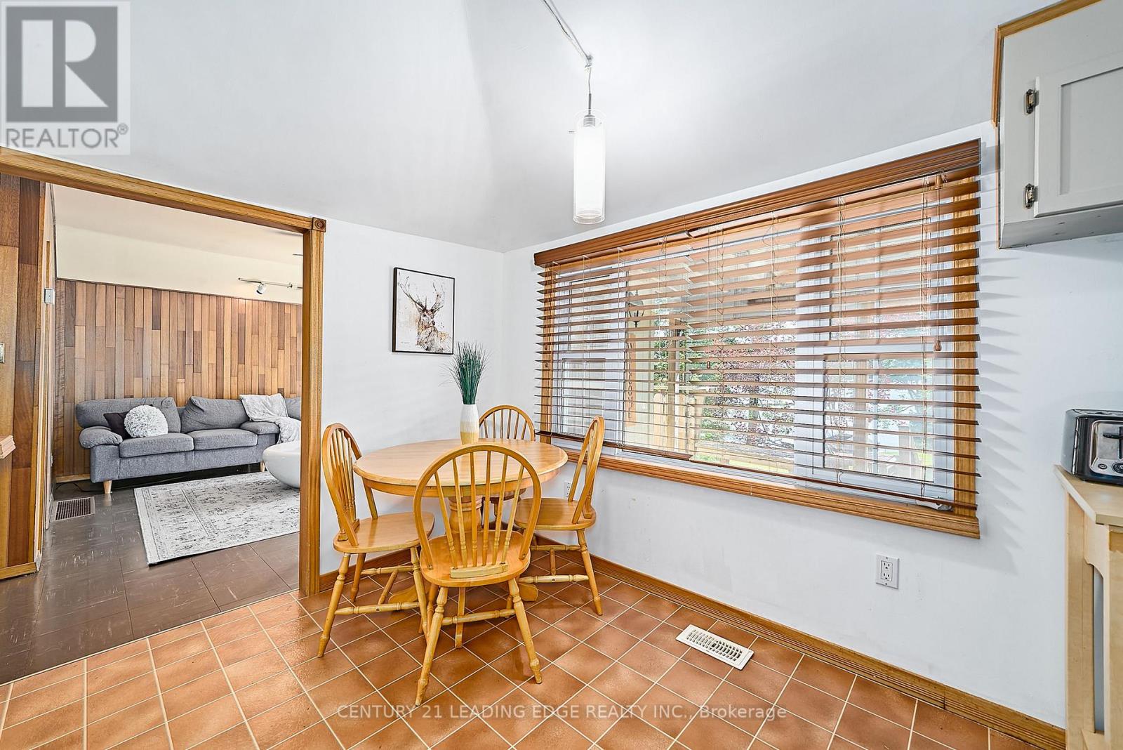 225 Arnott Drive, Selwyn, Ontario  K0L 1T0 - Photo 37 - X12259728