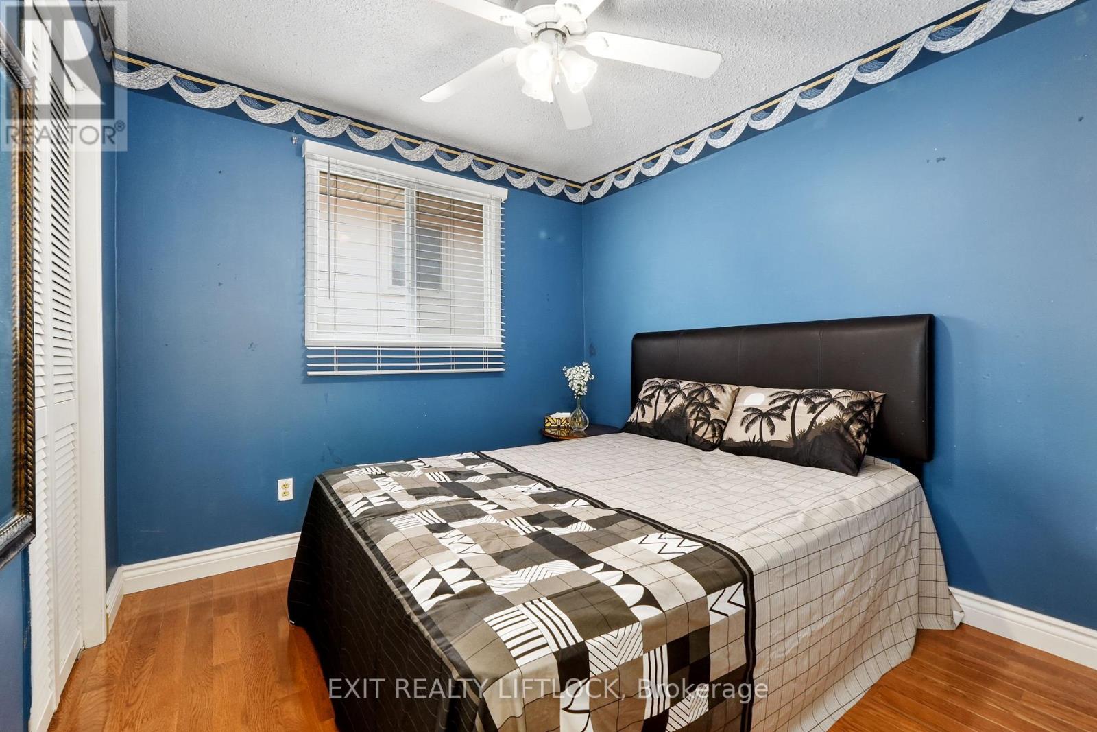 2102 Walker Avenue, Peterborough East (South), Ontario  K9L 1S1 - Photo 26 - X12259976