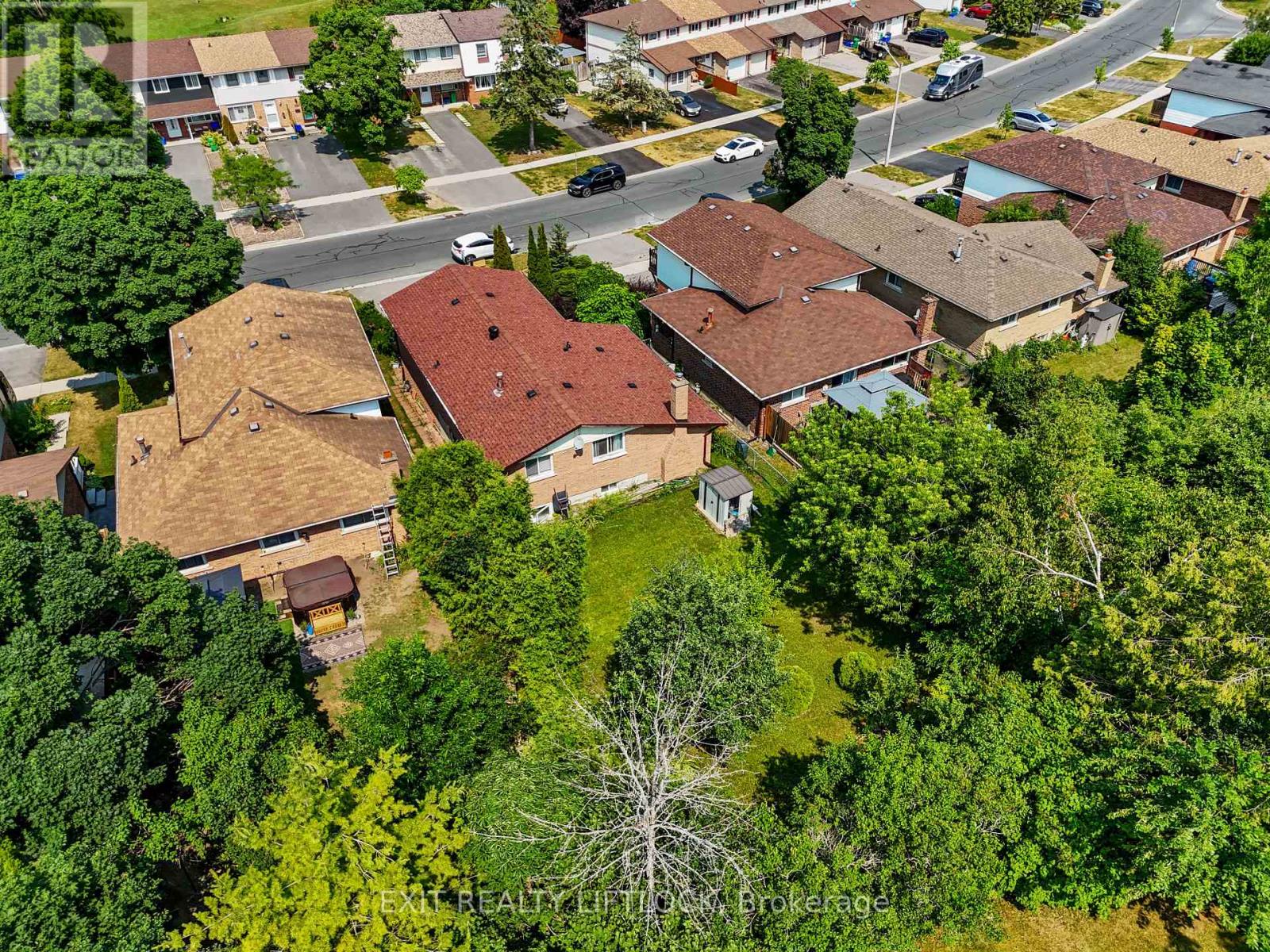 2102 Walker Avenue, Peterborough East (South), Ontario  K9L 1S1 - Photo 43 - X12259976