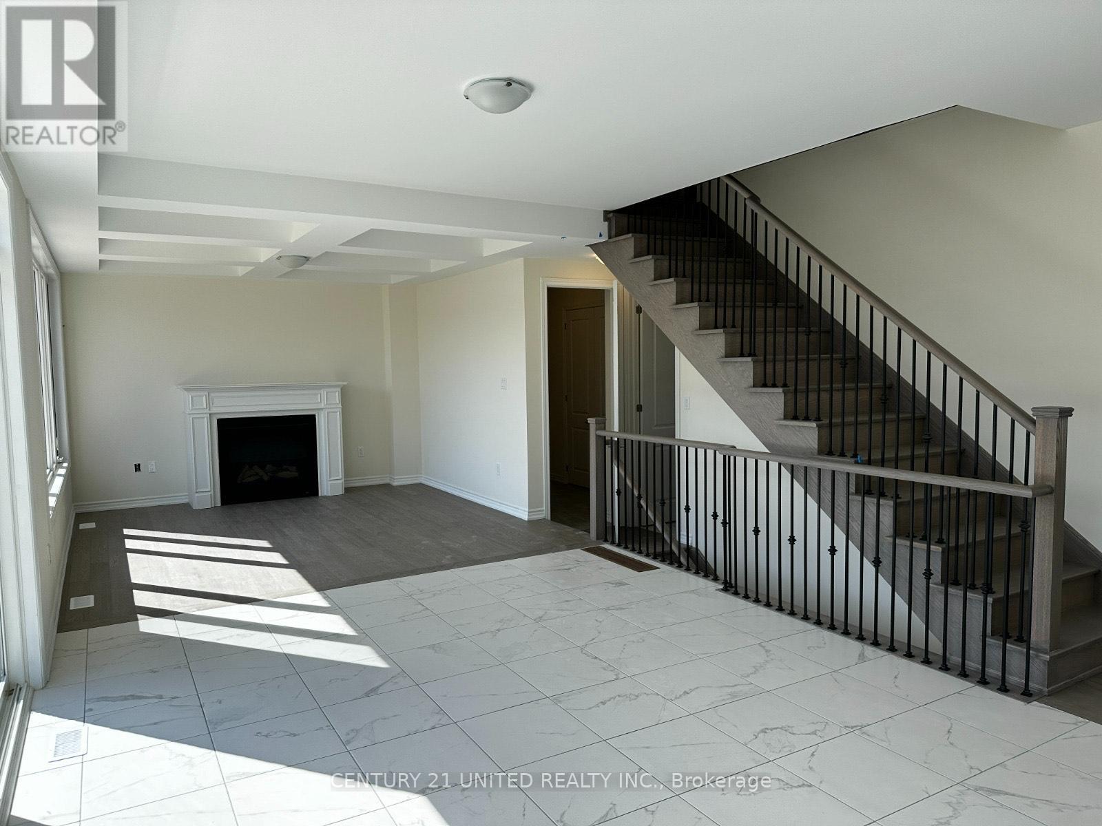 63 Golden Meadows Drive, Otonabee-South Monaghan, Ontario  K9J 0K8 - Photo 3 - X12260011