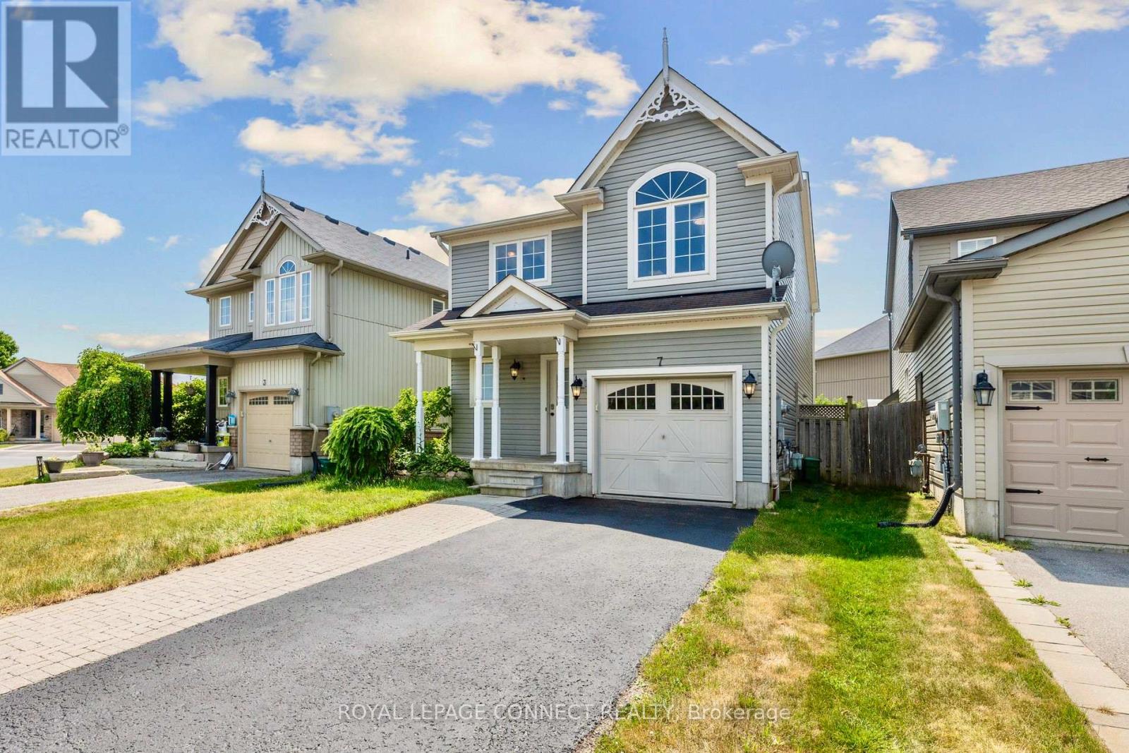 7 Purple Dusk Drive, Kawartha Lakes (Lindsay), Ontario  K9V 0B2 - Photo 2 - X12259940