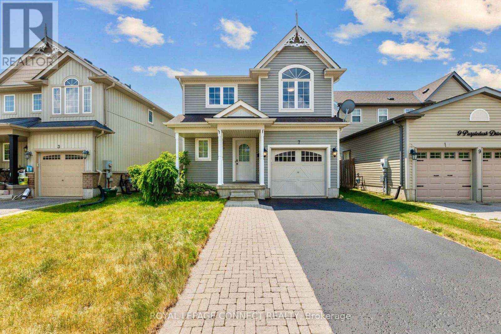 7 Purple Dusk Drive, Kawartha Lakes (Lindsay), Ontario  K9V 0B2 - Photo 37 - X12259940