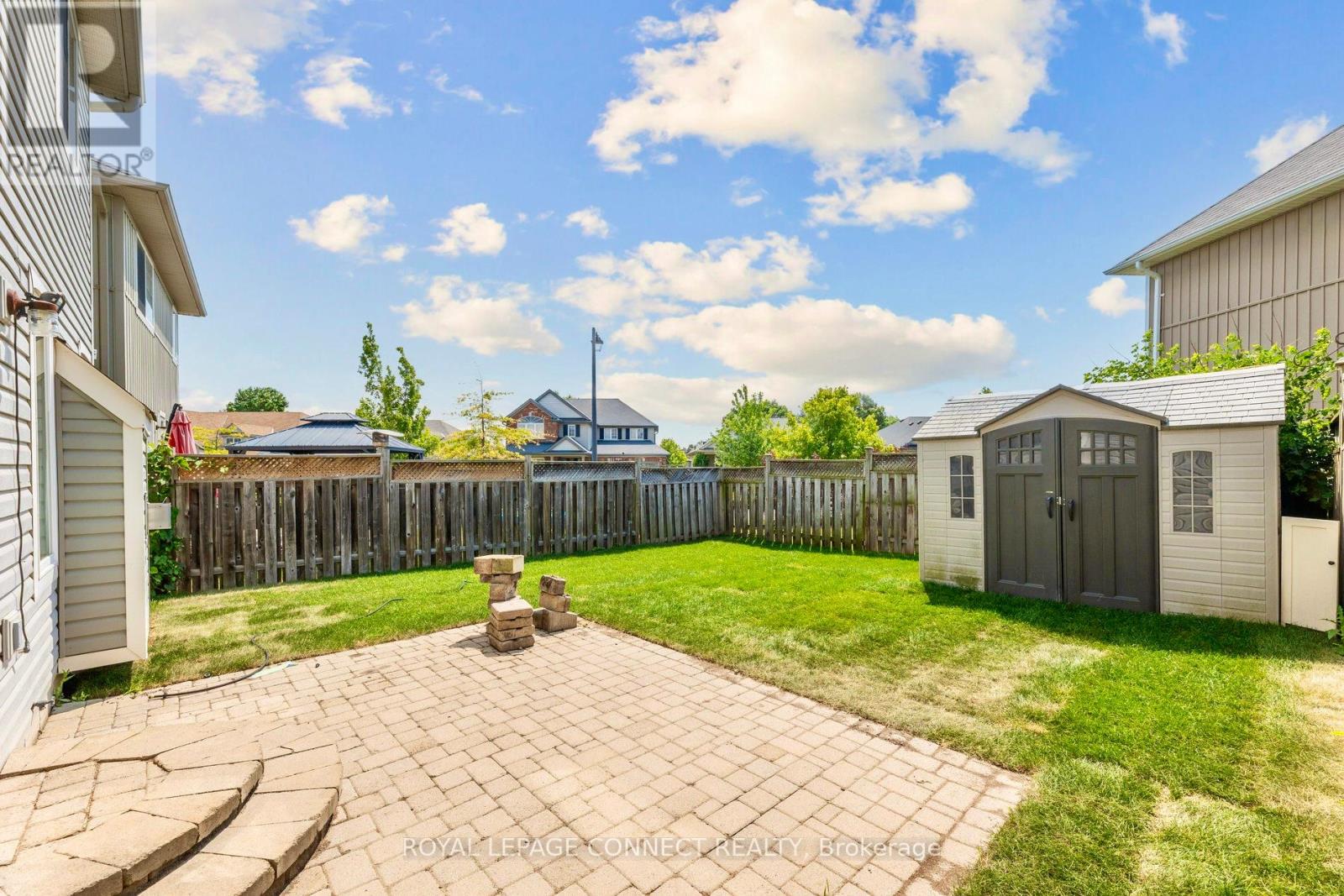 7 Purple Dusk Drive, Kawartha Lakes (Lindsay), Ontario  K9V 0B2 - Photo 39 - X12259940
