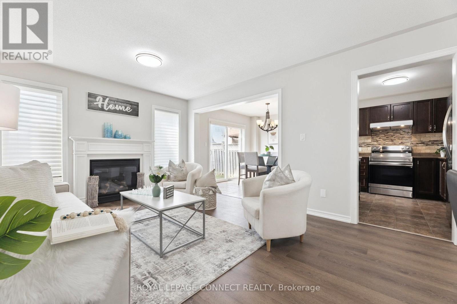 7 Purple Dusk Drive, Kawartha Lakes (Lindsay), Ontario  K9V 0B2 - Photo 4 - X12259940