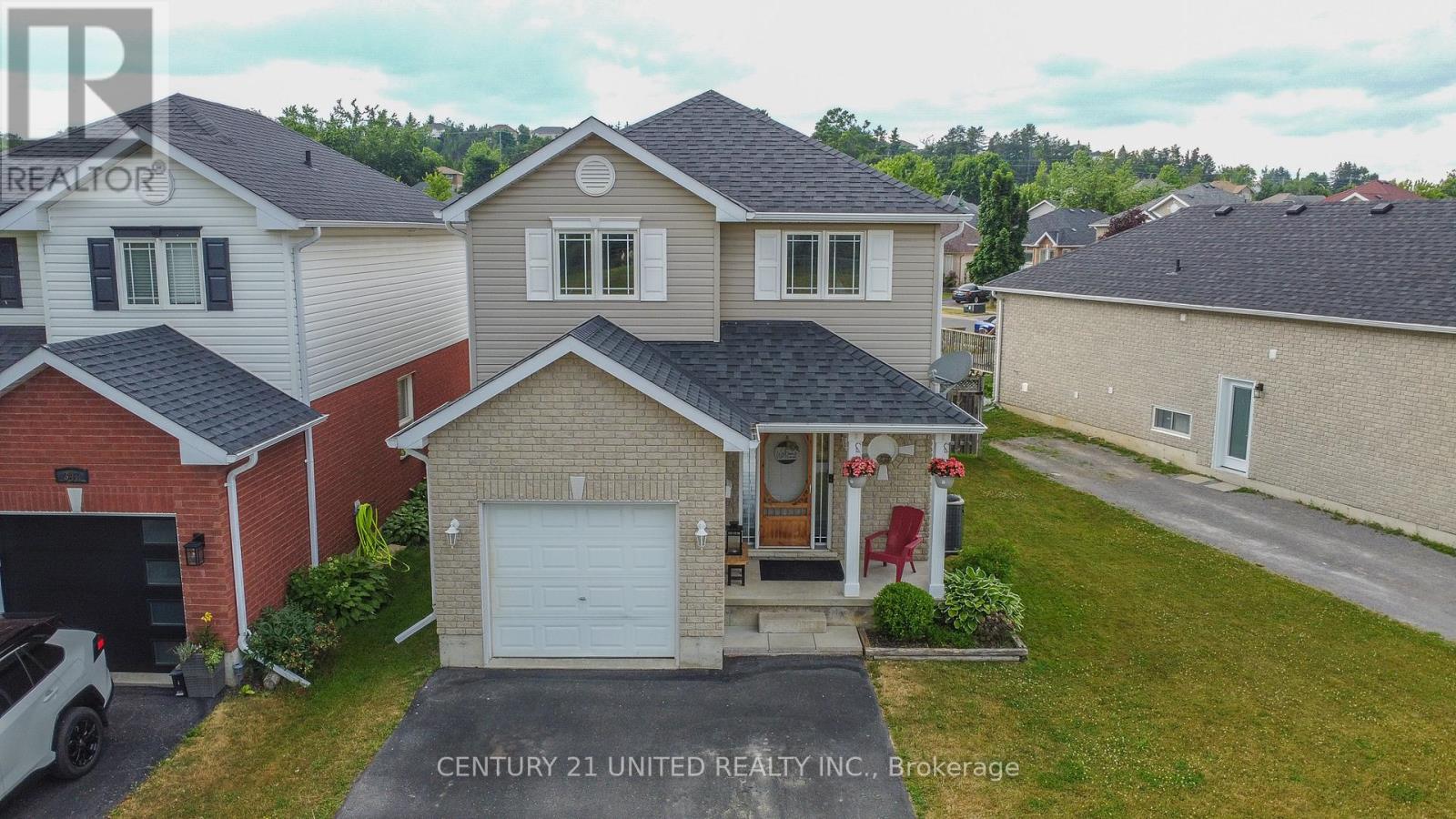 351 Spillsbury Drive, Peterborough West (South), Ontario  K9K 2N6 - Photo 6 - X12260256
