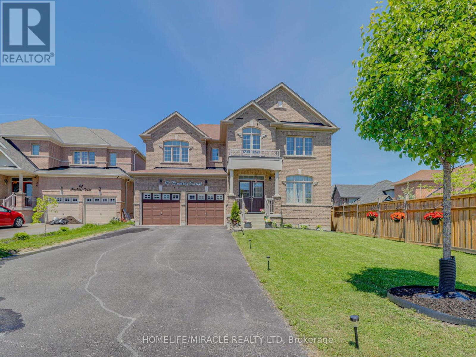 10 Buckles Court, Clarington (Newcastle), Ontario  L1B 0L1 - Photo 1 - E12260282