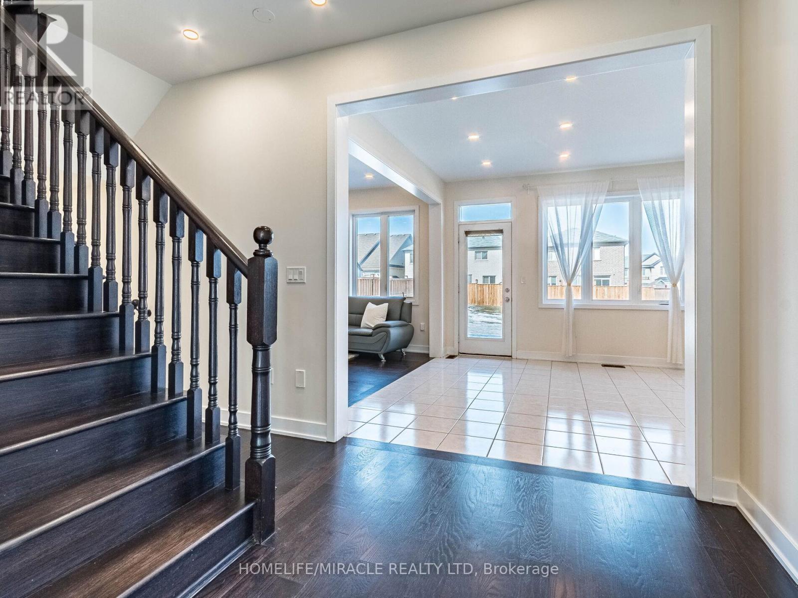 10 Buckles Court, Clarington (Newcastle), Ontario  L1B 0L1 - Photo 14 - E12260282