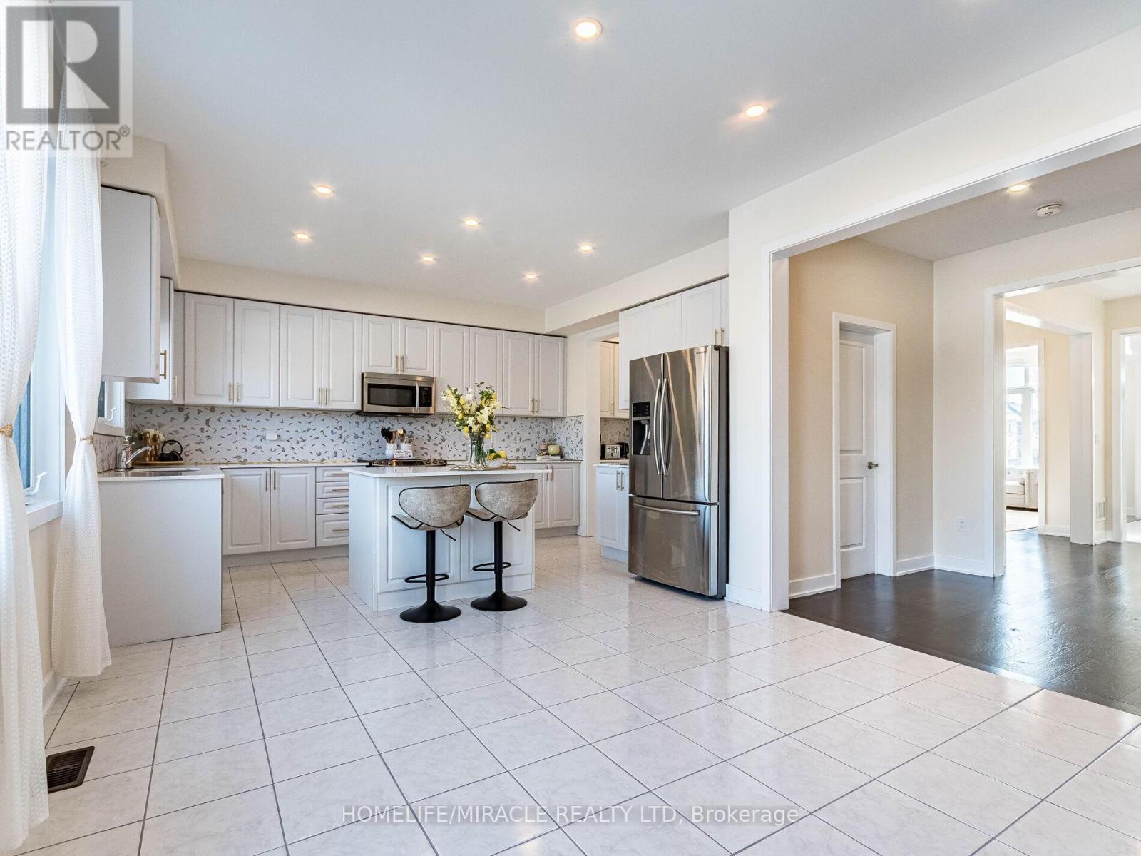 10 Buckles Court, Clarington (Newcastle), Ontario  L1B 0L1 - Photo 19 - E12260282