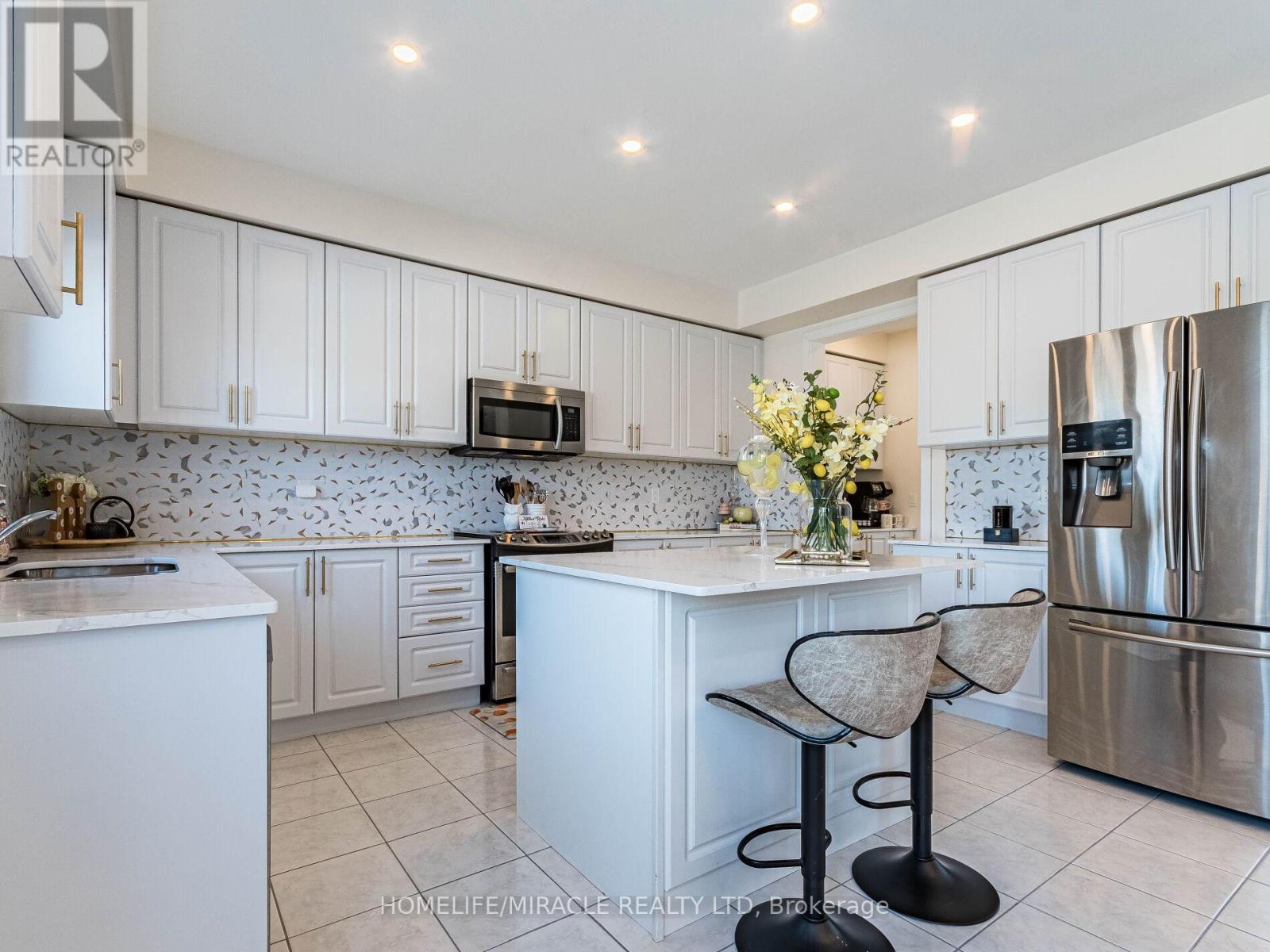 10 Buckles Court, Clarington (Newcastle), Ontario  L1B 0L1 - Photo 20 - E12260282