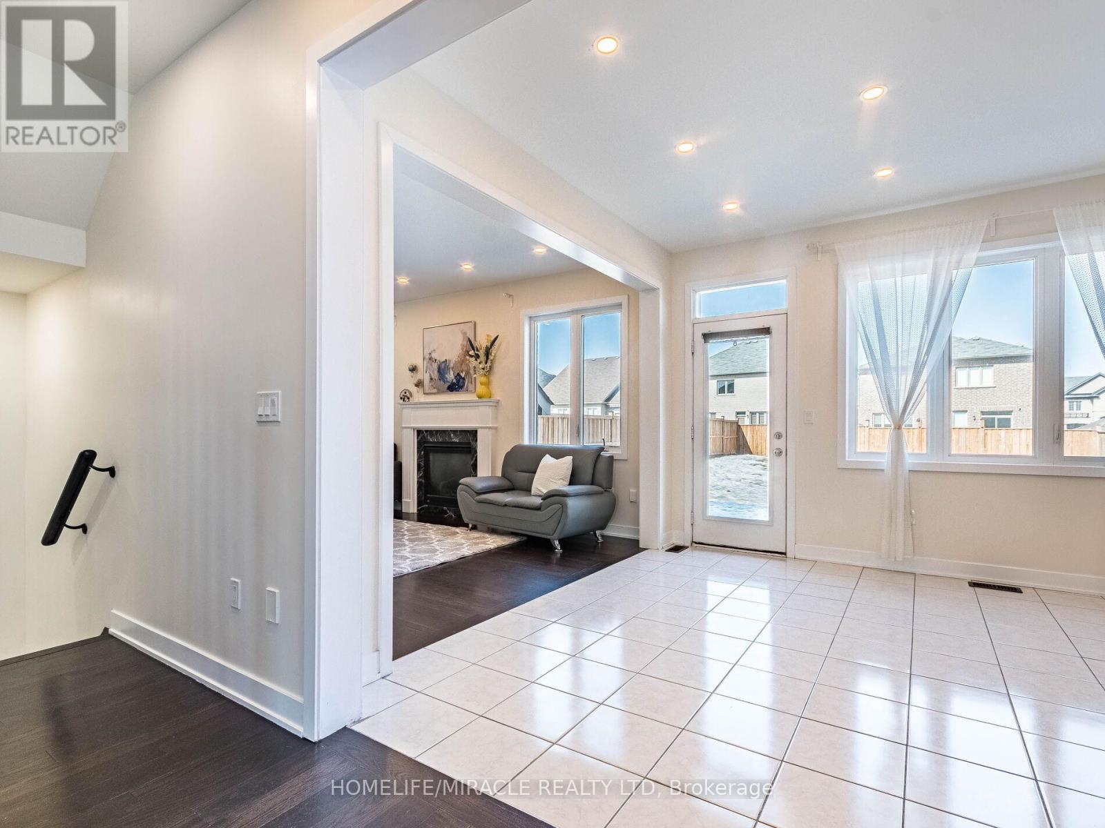 10 Buckles Court, Clarington (Newcastle), Ontario  L1B 0L1 - Photo 27 - E12260282