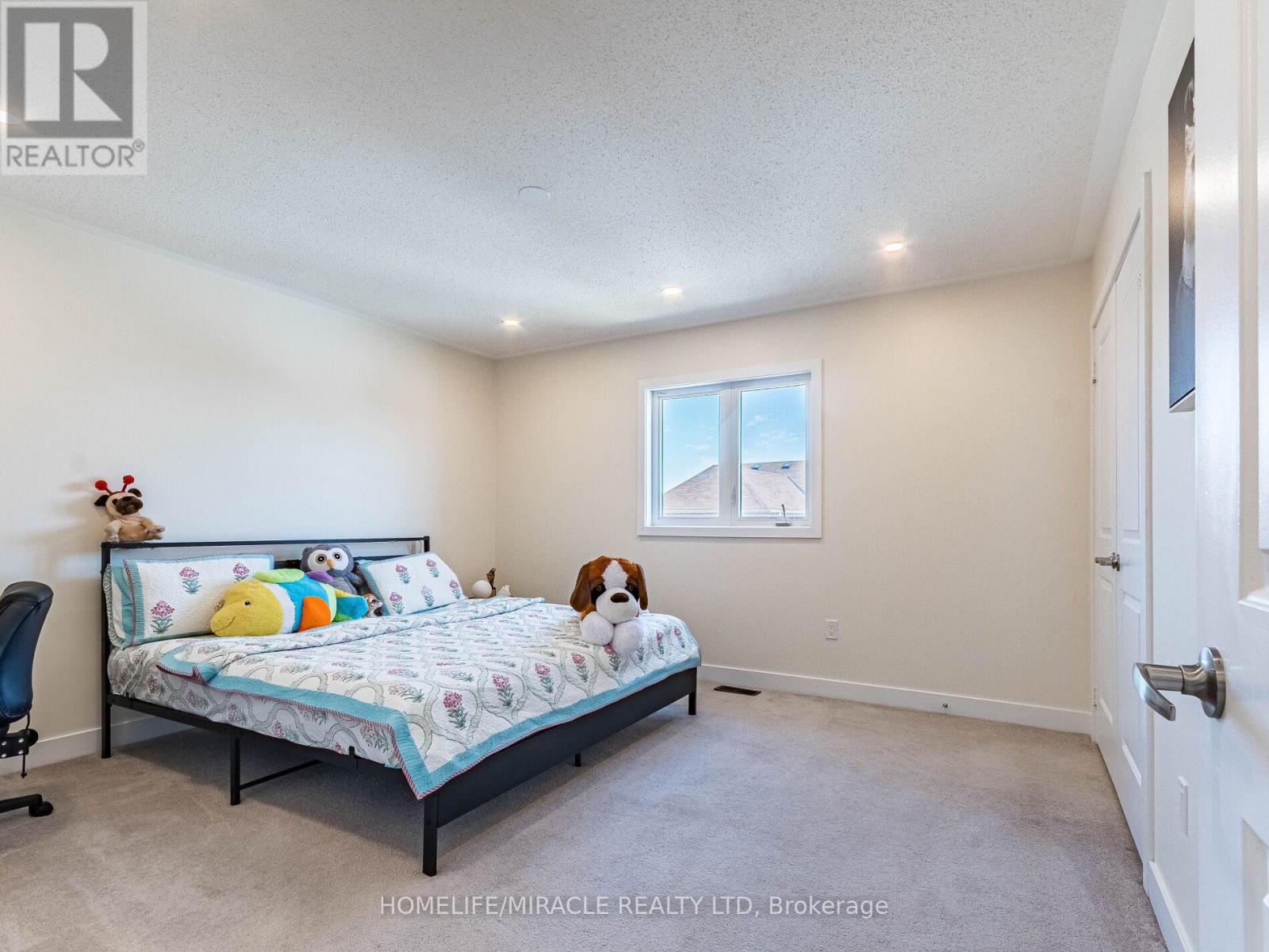 10 Buckles Court, Clarington (Newcastle), Ontario  L1B 0L1 - Photo 46 - E12260282