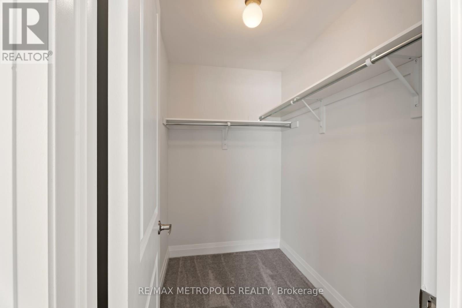 84 Butler Boulevard, Kawartha Lakes (Lindsay), Ontario  K9V 4R1 - Photo 26 - X12260268