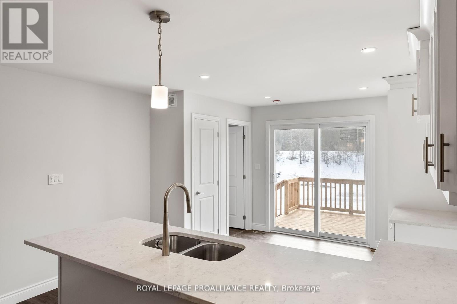206 Homewood Avenue, Trent Hills (Hastings), Ontario  K0L 1Y0 - Photo 4 - X12260717