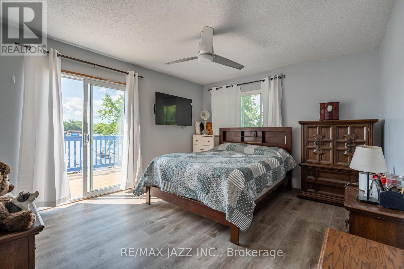 1087 Island View Drive, Otonabee-South Monaghan, Ontario  K0L 1B0 - Photo 10 - X12260722