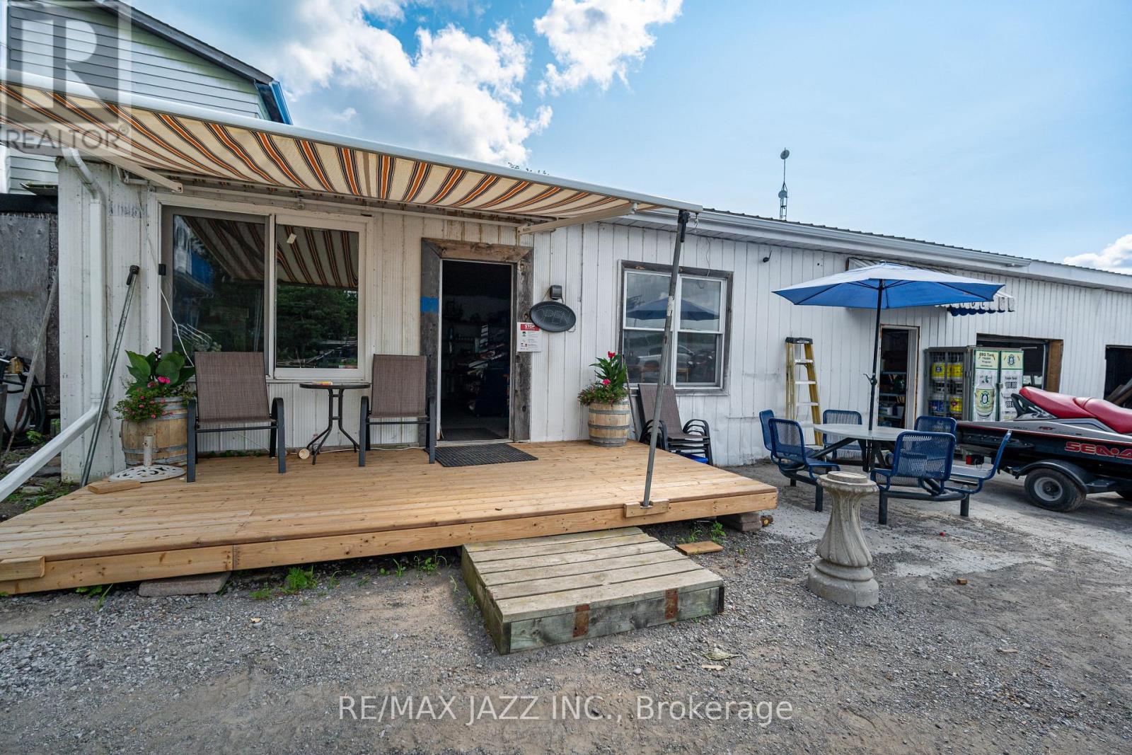 1087 Island View Drive, Otonabee-South Monaghan, Ontario  K0L 1B0 - Photo 16 - X12260722