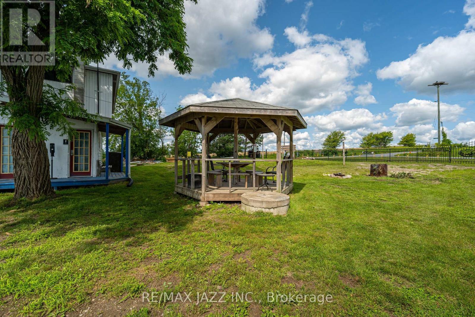 1087 Island View Drive, Otonabee-South Monaghan, Ontario  K0L 1B0 - Photo 23 - X12260722