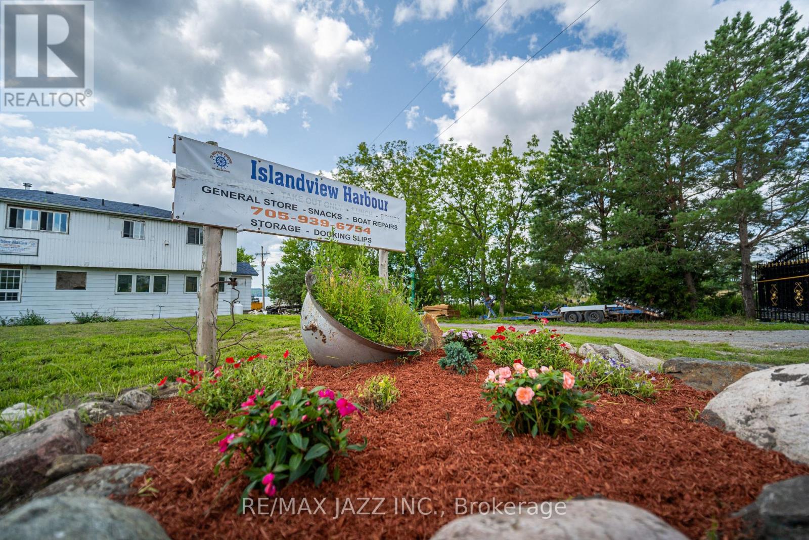 1087 Island View Drive, Otonabee-South Monaghan, Ontario  K0L 1B0 - Photo 24 - X12260722