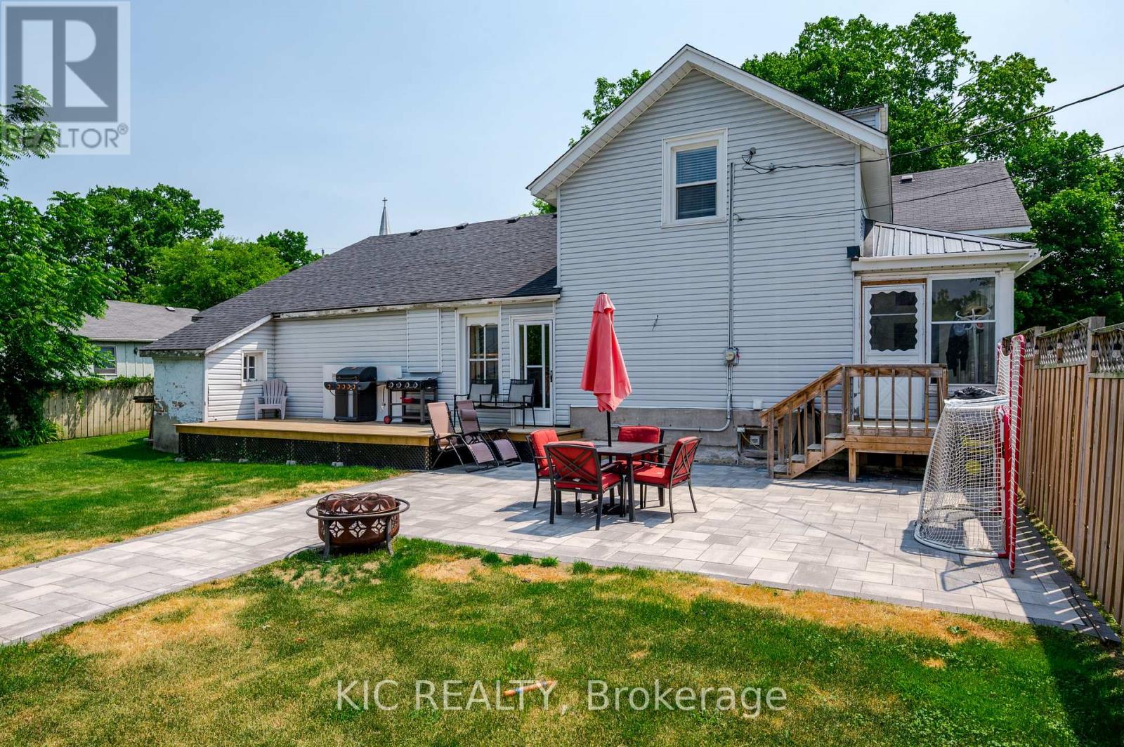 60 Queen Street, Asphodel-Norwood (Norwood), Ontario  K0L 2V0 - Photo 40 - X12260518