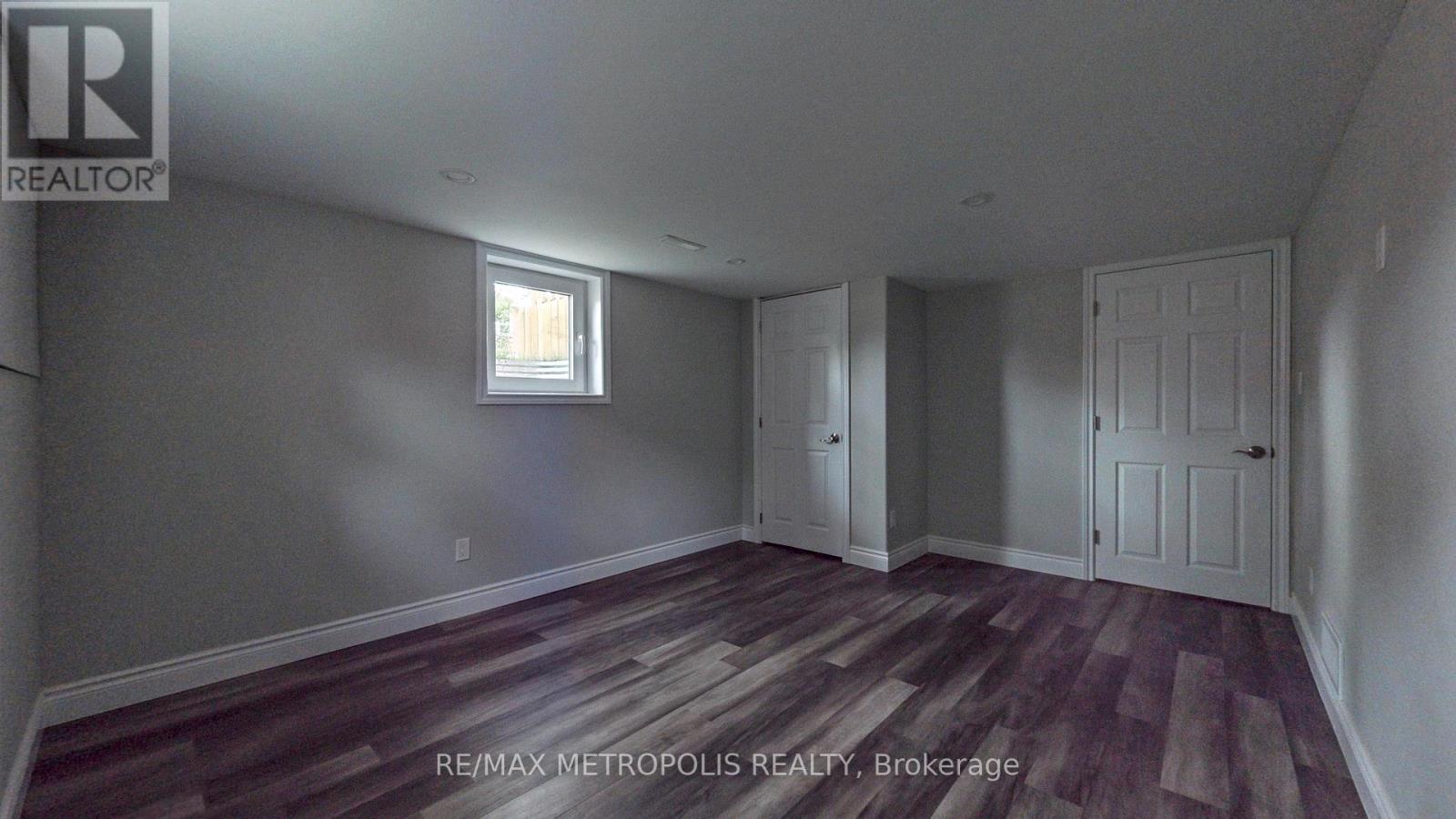 Main - 1020 Brewer Street, Peterborough Central (South), Ontario  K9J 5B4 - Photo 36 - X12260798