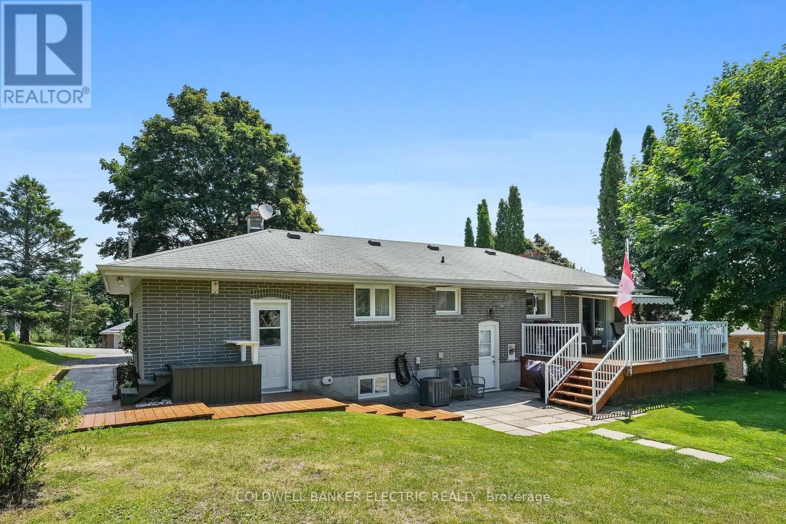 837 Kingsdale Drive, Douro-Dummer, Ontario  K9L 1B6 - Photo 28 - X12261082