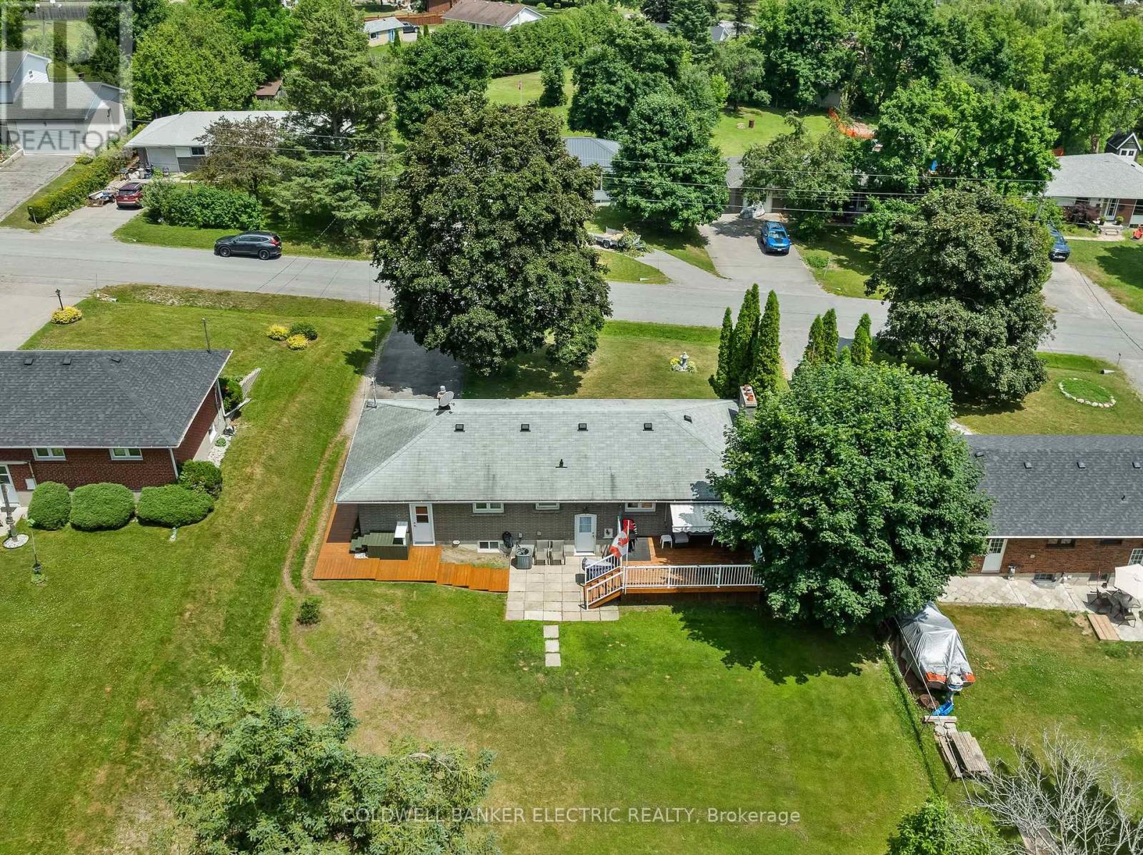 837 Kingsdale Drive, Douro-Dummer, Ontario  K9L 1B6 - Photo 38 - X12261082