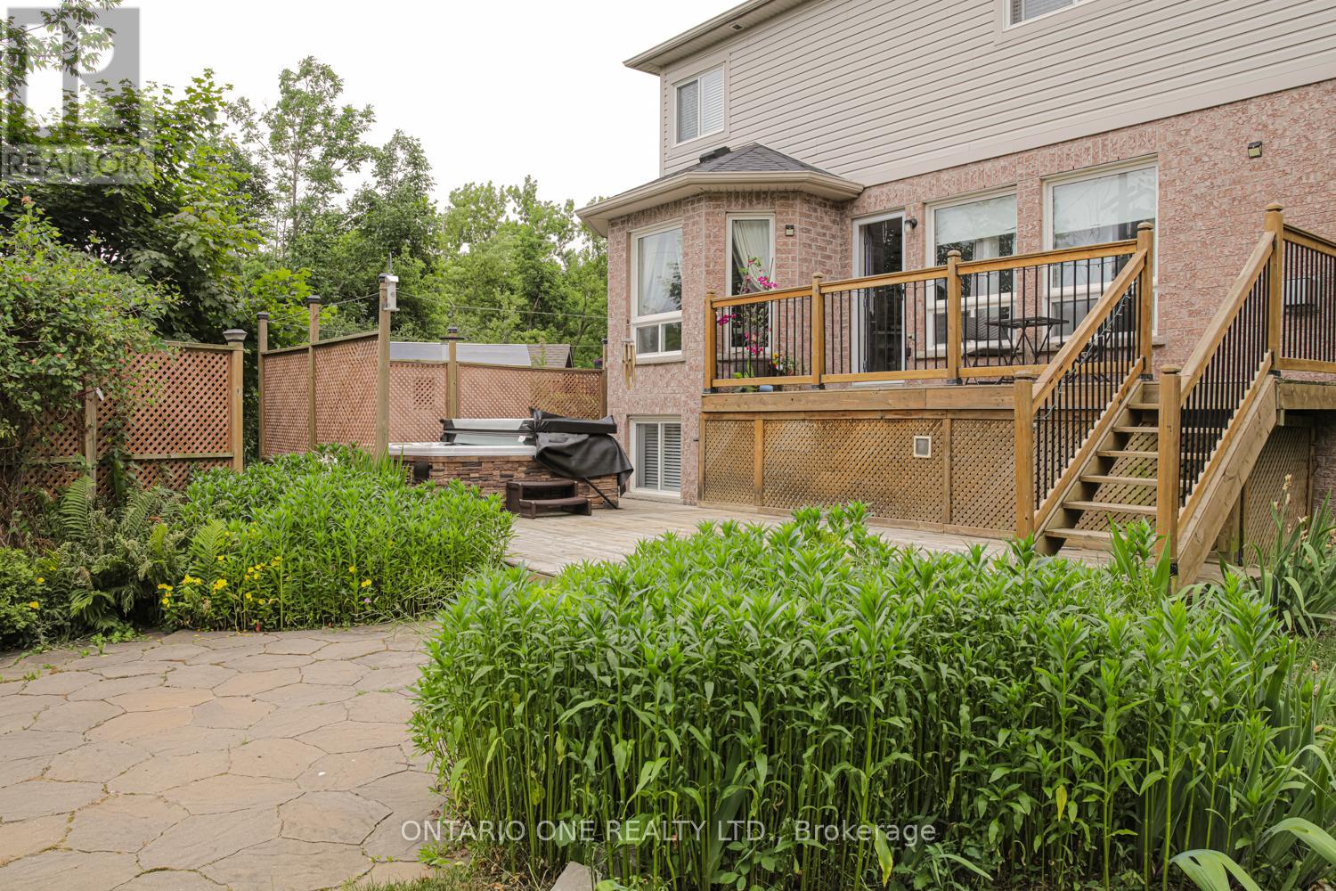 16 Wood Court, Kawartha Lakes (Lindsay), Ontario  K9V 6J4 - Photo 14 - X12261684