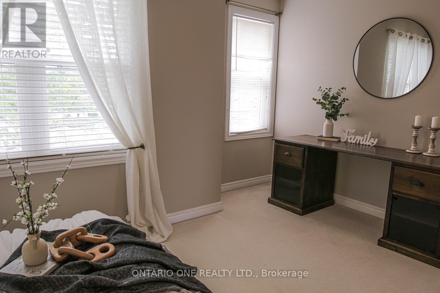 16 Wood Court, Kawartha Lakes (Lindsay), Ontario  K9V 6J4 - Photo 23 - X12261684