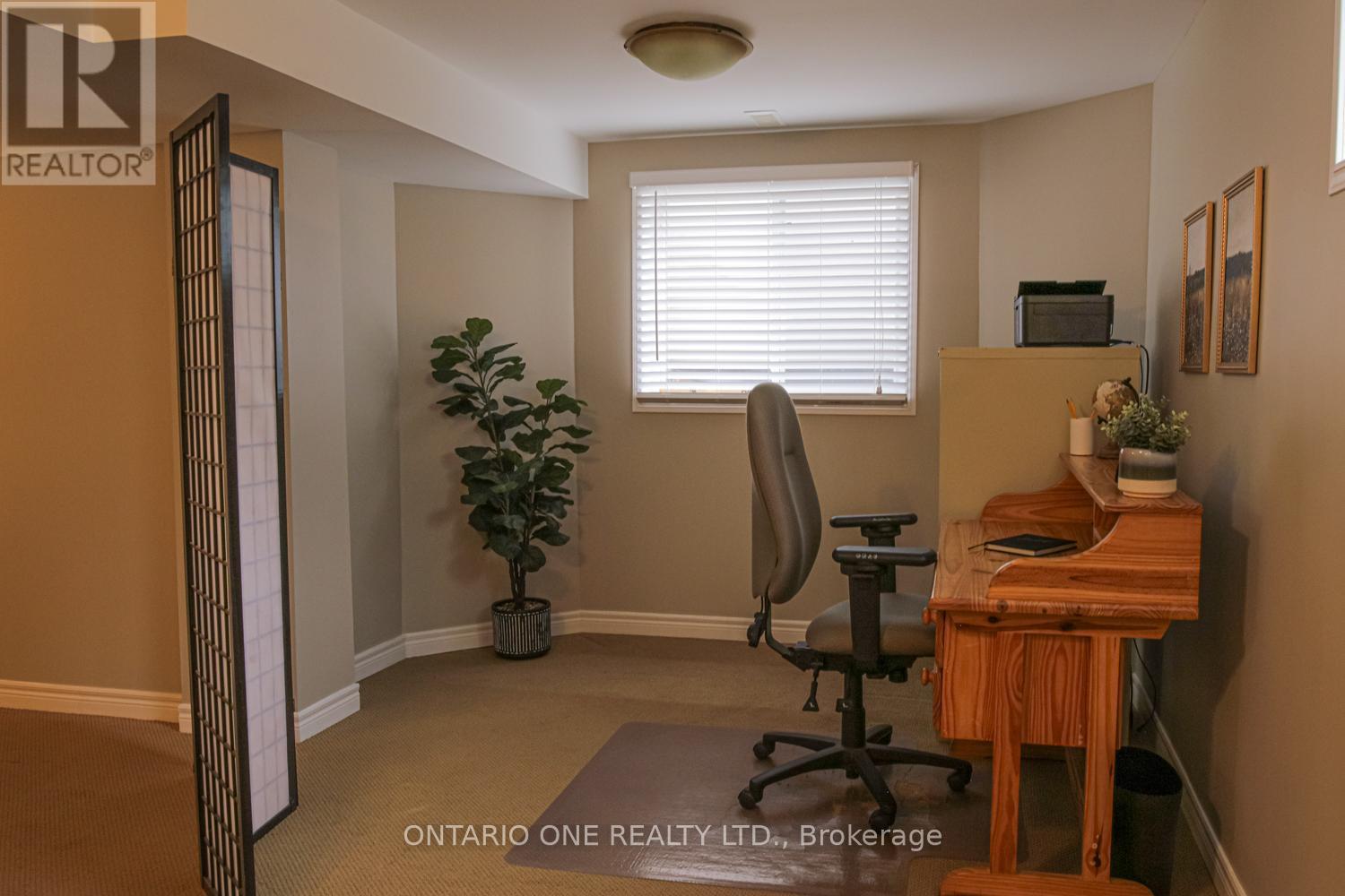 16 Wood Court, Kawartha Lakes (Lindsay), Ontario  K9V 6J4 - Photo 30 - X12261684