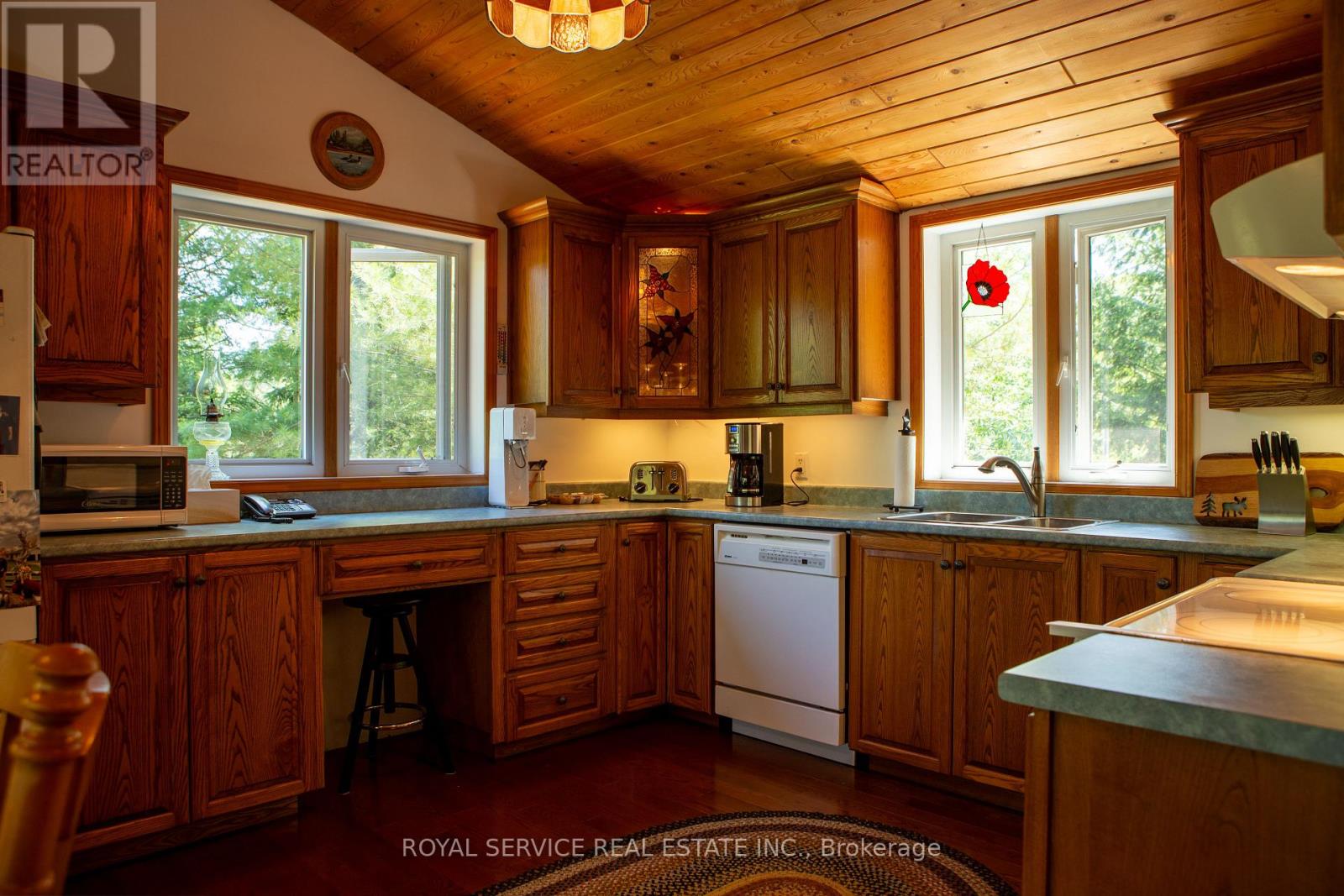 1317 Abrams Road, Highlands East (Cardiff Ward), Ontario  K0L 1C0 - Photo 11 - X12261943