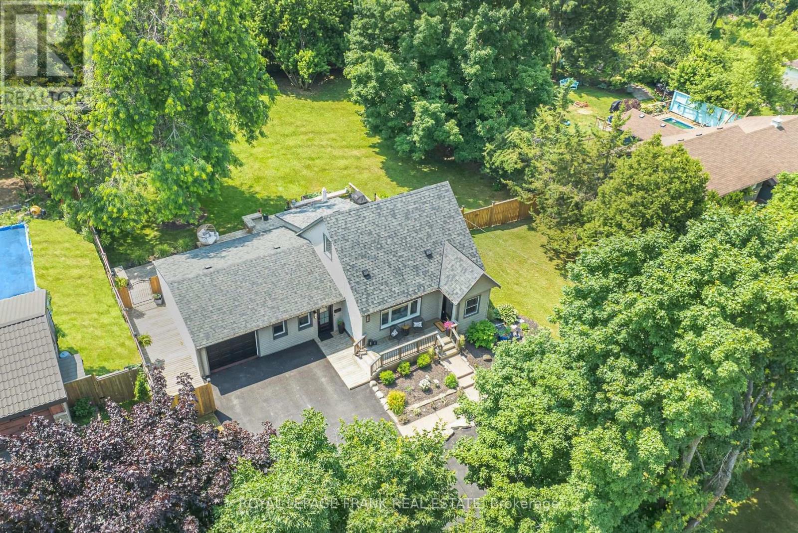 623 Spillsbury Drive, Peterborough West (South), Ontario  K9K 1K5 - Photo 3 - X12262078