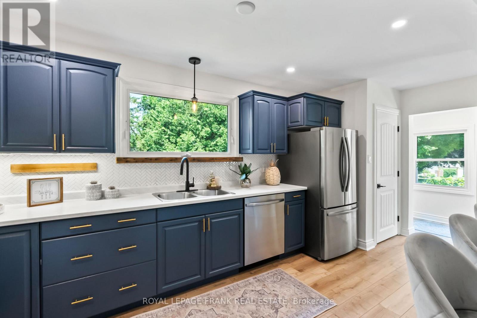 623 Spillsbury Drive, Peterborough West (South), Ontario  K9K 1K5 - Photo 8 - X12262078