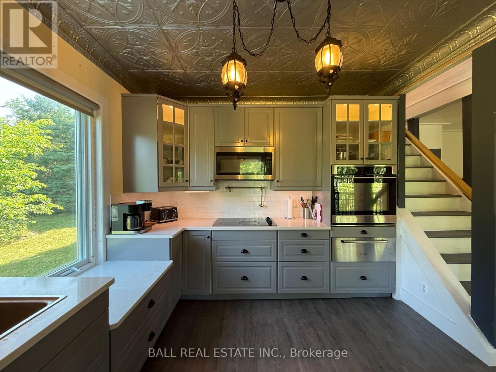 255 Northey's Bay Road, North Kawartha, Ontario  K0L 2H0 - Photo 12 - X12262290