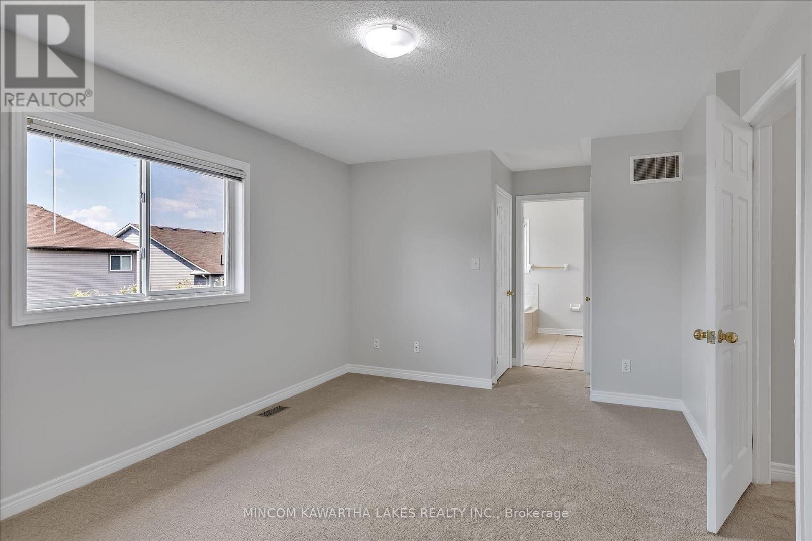 1403 Mcauliffe Lane, Peterborough East (North), Ontario  K9H 0B7 - Photo 24 - X12262318