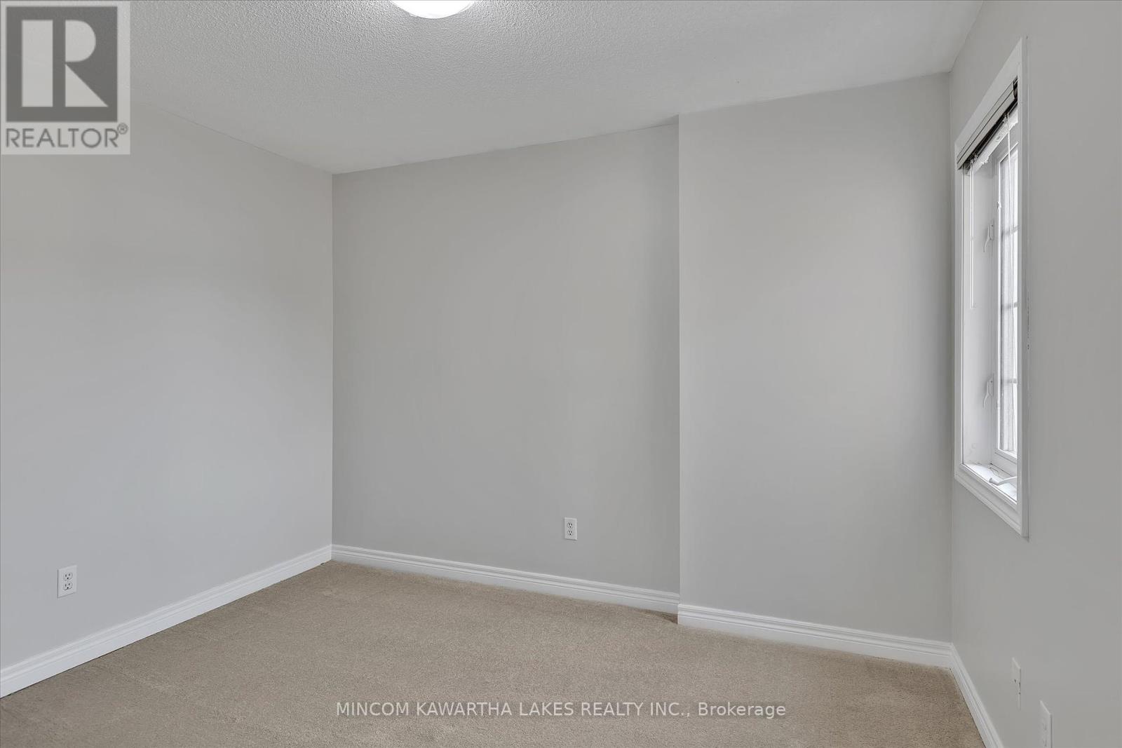 1403 Mcauliffe Lane, Peterborough East (North), Ontario  K9H 0B7 - Photo 28 - X12262318